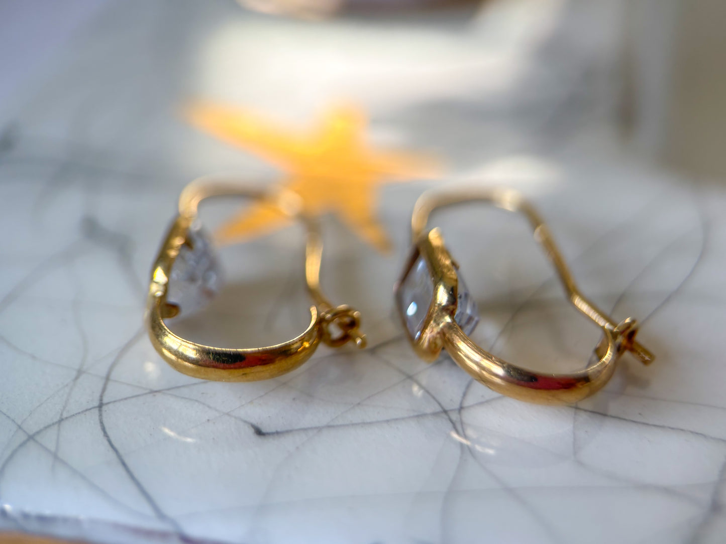 Vintage 18k Yellow Gold Earrings with CZ