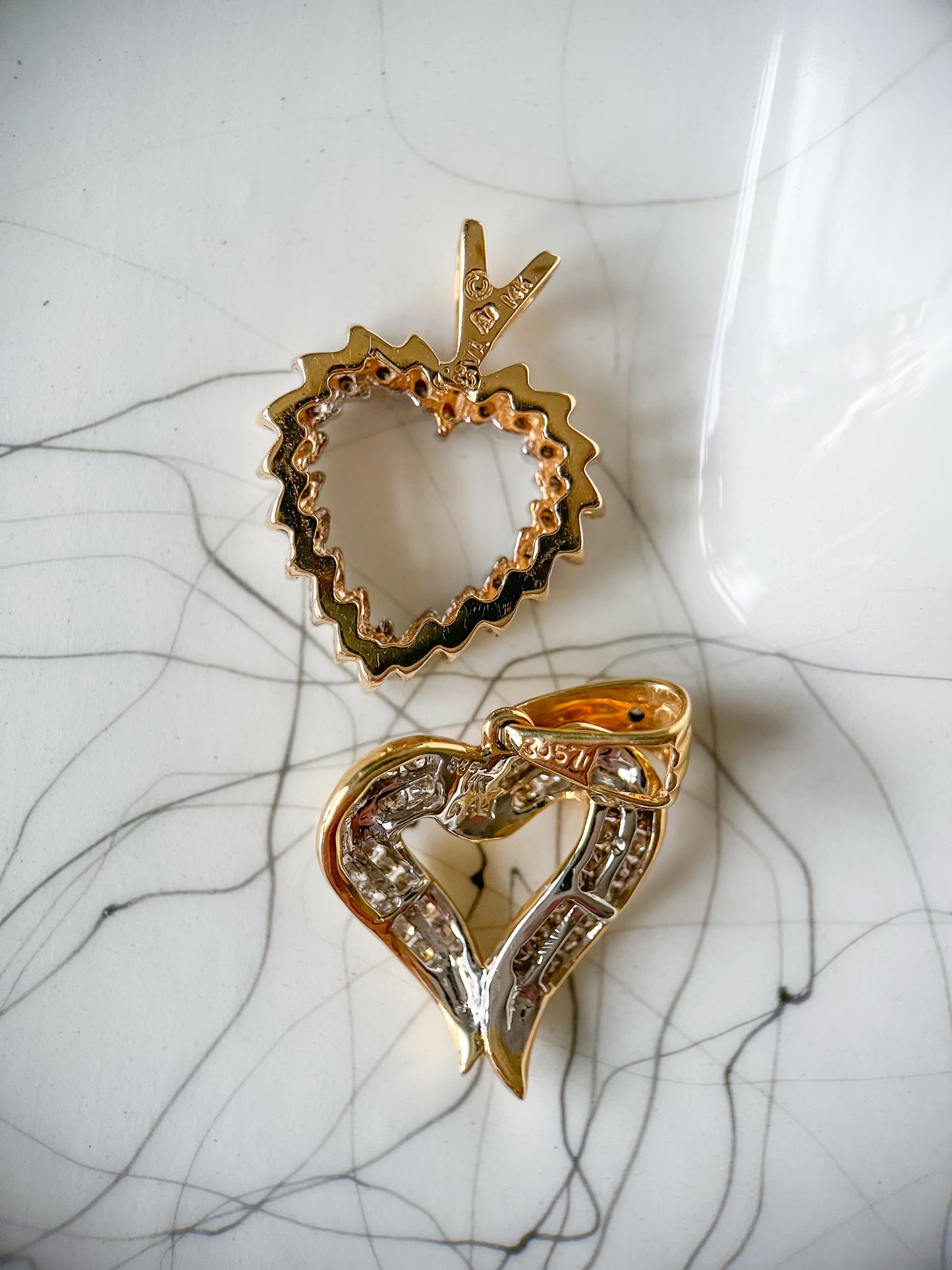 Vintage Natural Diamond Twist 14k Yellow Gold Heart Charm