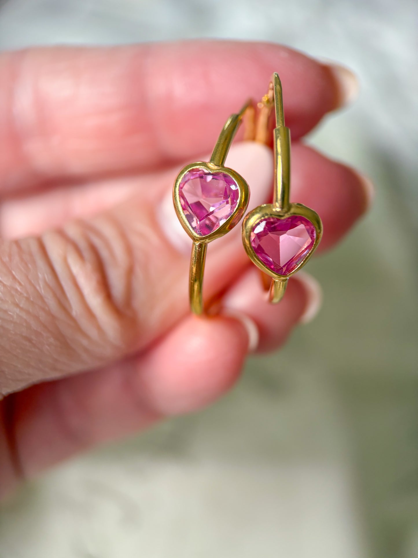 Vintage 18k Yellow Gold Thin Tube Hoops with Pink Heart Stones
