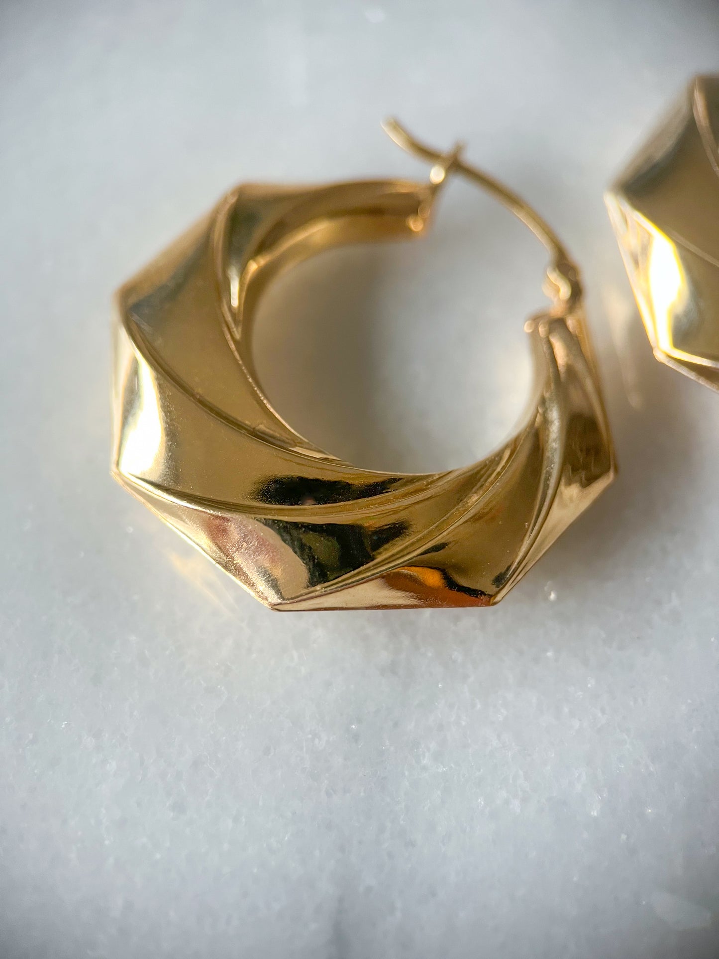 Vintage Large Twist 10k Yellow Gold Hoop Earrings