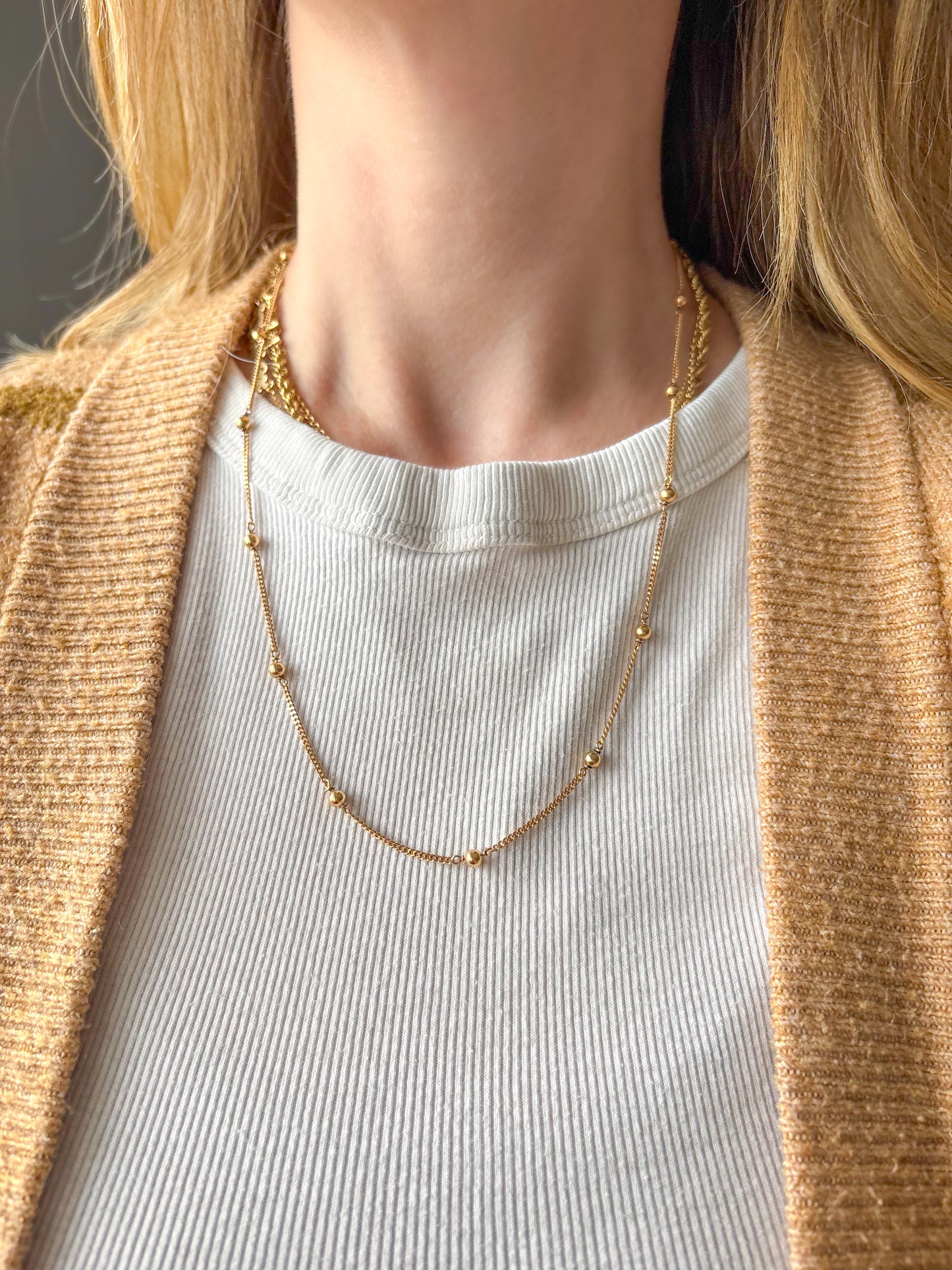 Vintage Curb Chain with Ball Accents 10k Yellow Gold 21 Inch Necklace