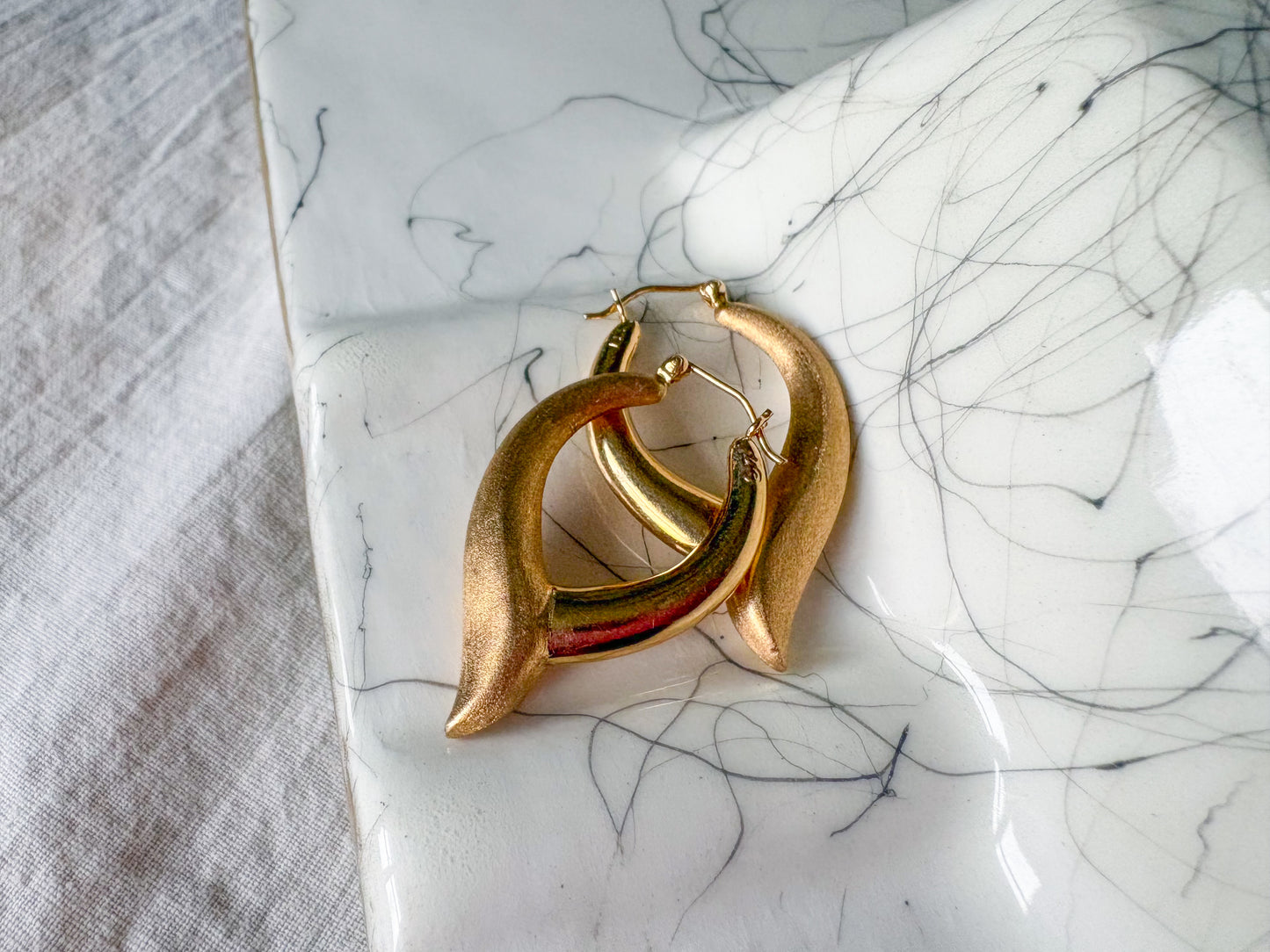 Vintage Matte Shiny 14k Yellow Gold Hoop Earrings
