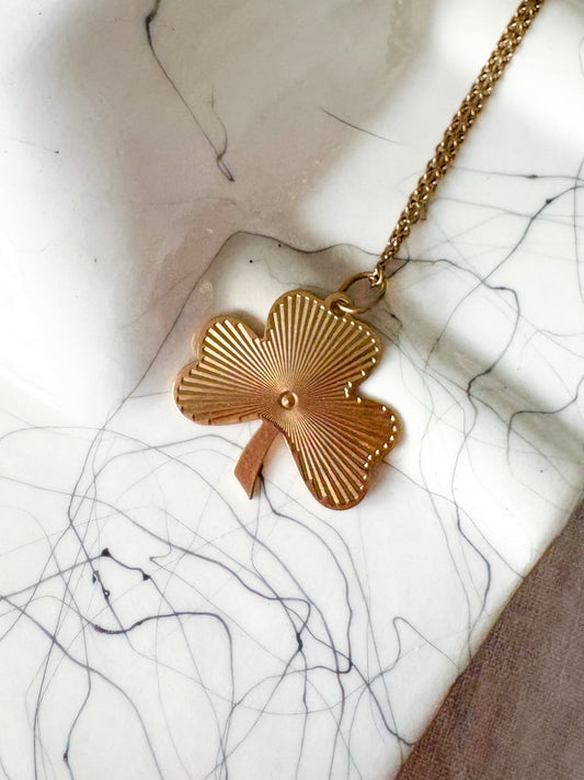 Vintage Engine Turned Clover 14k Yellow Gold Charm
