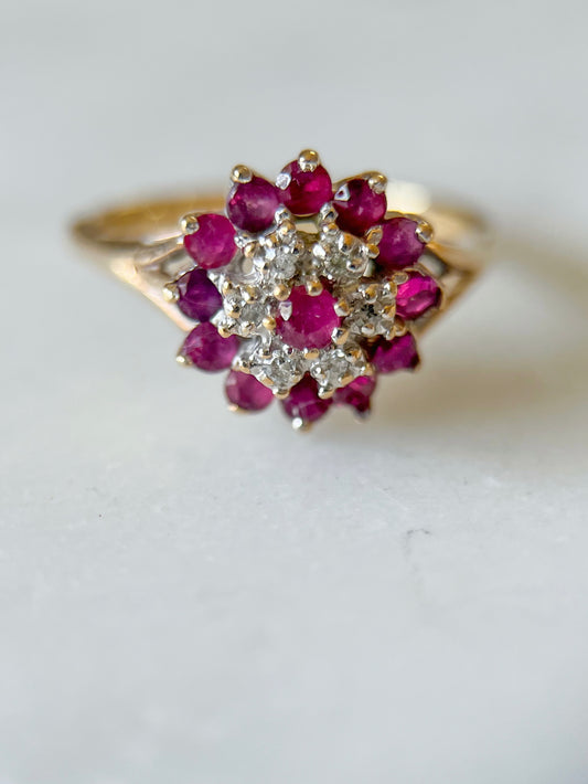 Vintage Natural Ruby and Natural Diamond Cluster 14k Yellow Gold Ring
