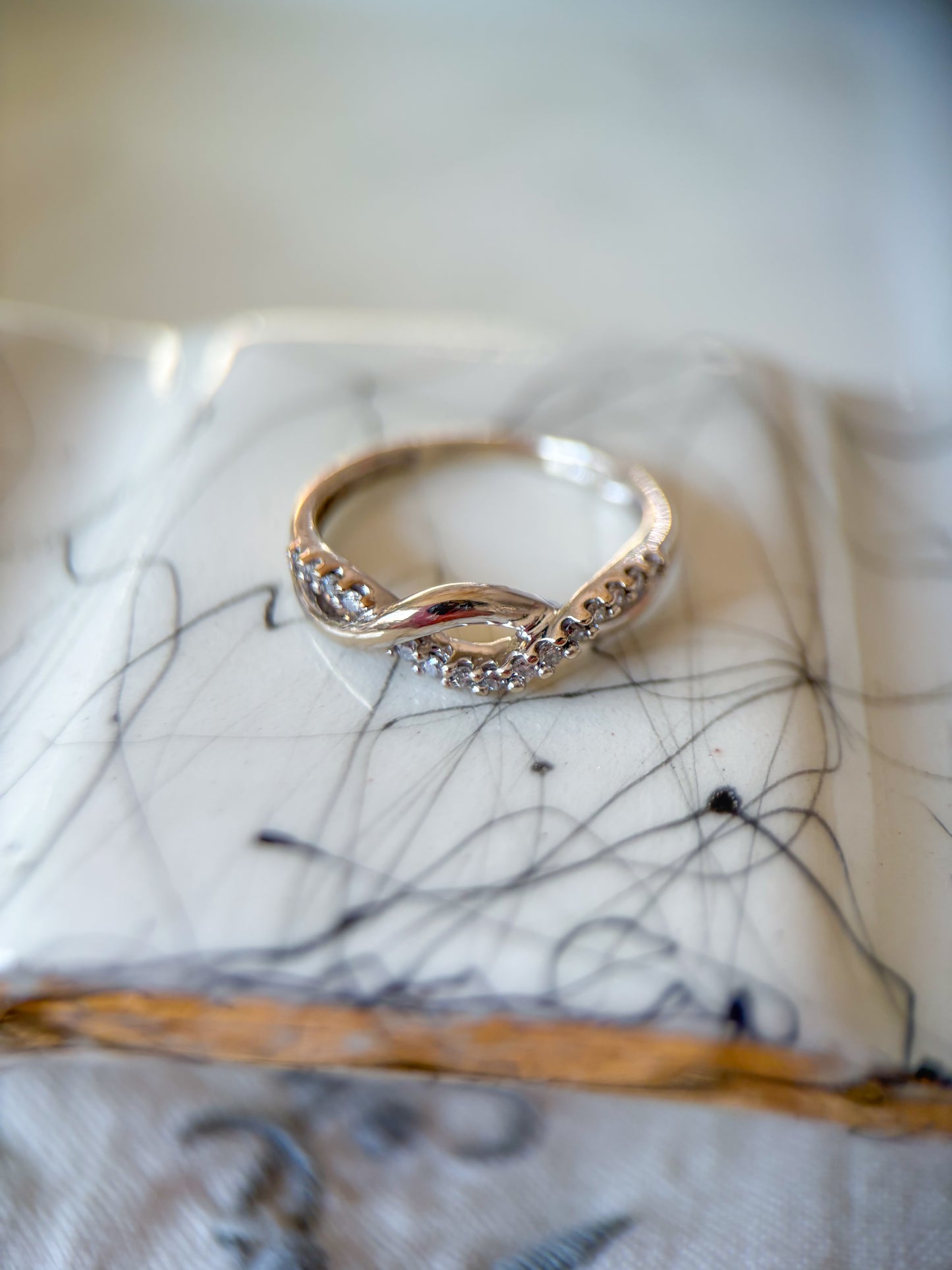 Vintage Natural Diamond 10k White Gold Ring