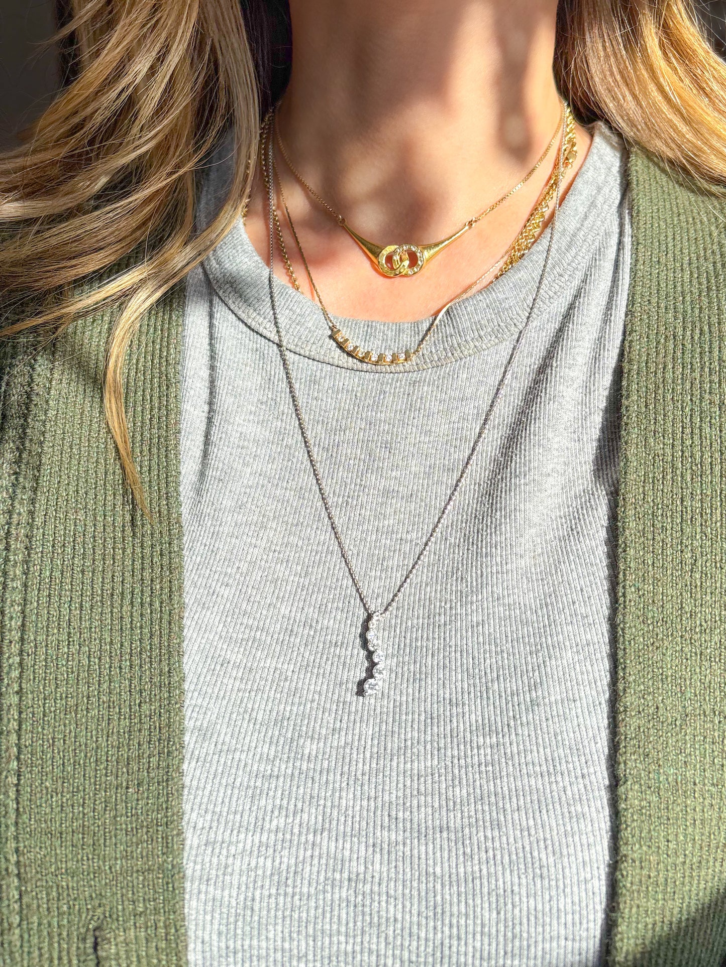 Vintage Natural Diamond 7 Stone Drop Pendant with 14k White Gold Attached 22 Inch Chain