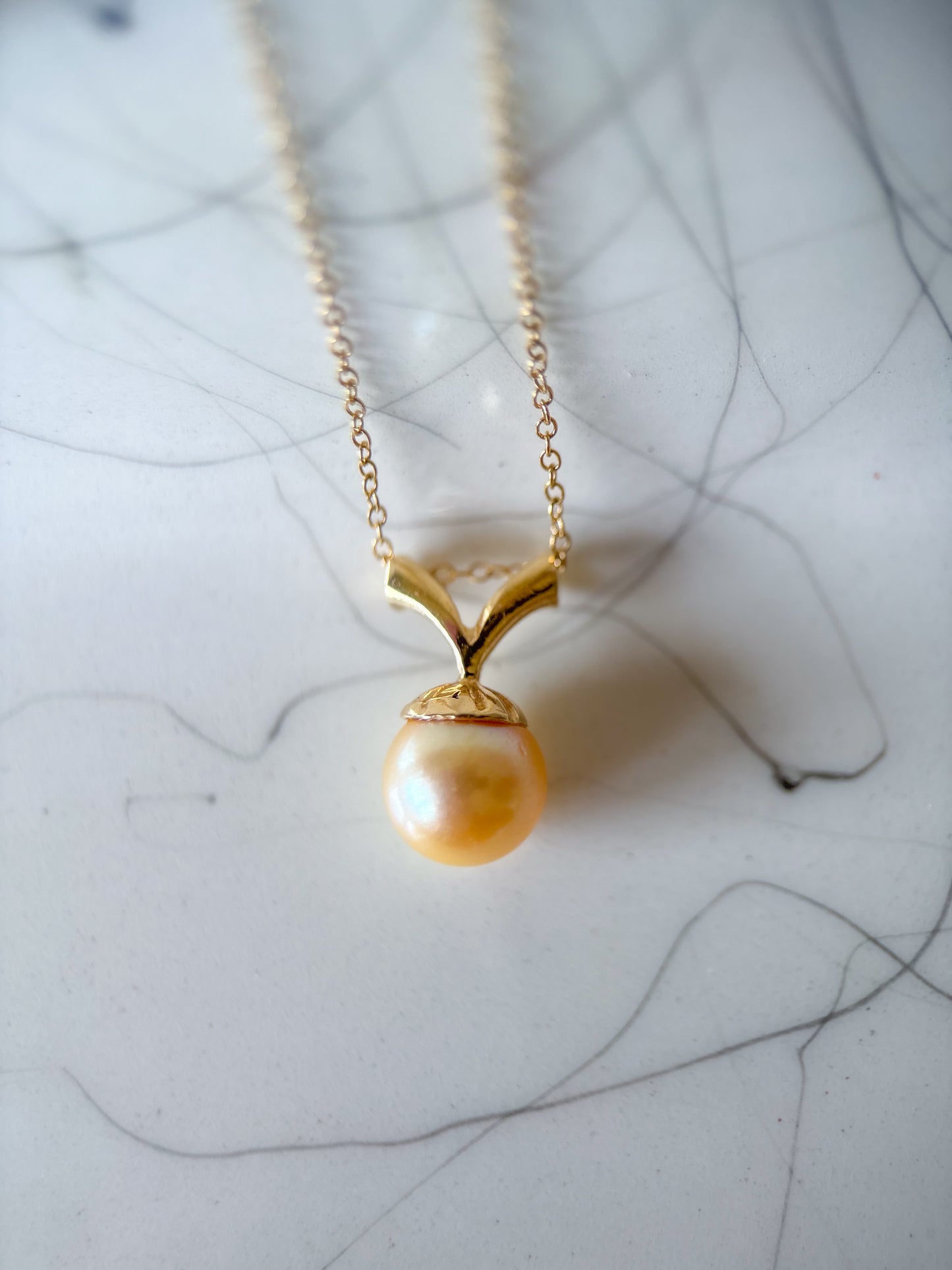 Vintage Pearl 14k Yellow Gold Charm with 15 Inch Chain
