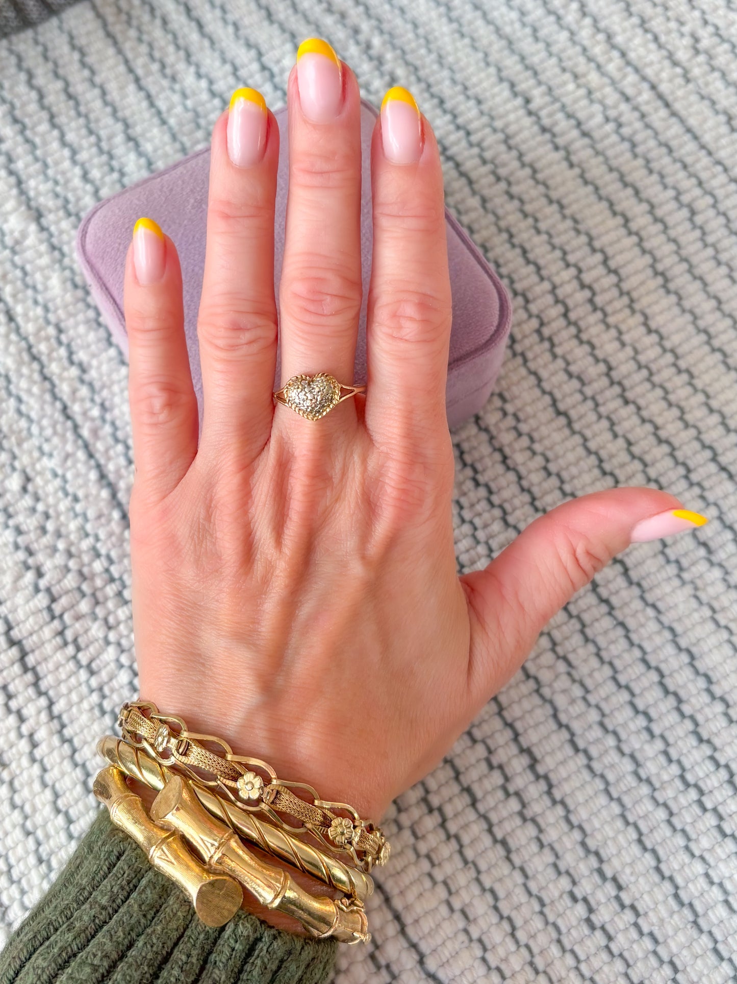 Vintage Pebbled Heart Two Toned 10k White and Yellow Gold Ring