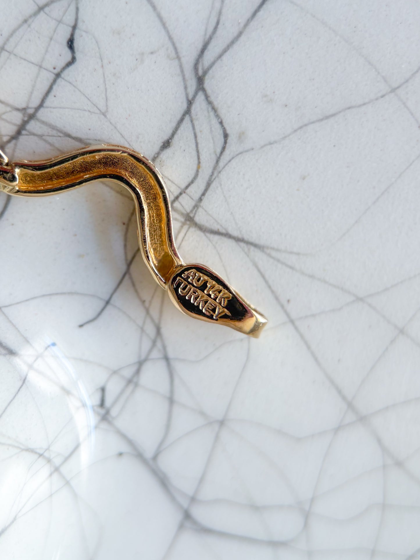 Vintage Wavy 14k Yellow Gold Shiny and Matte 7.5 Inch Bracelet