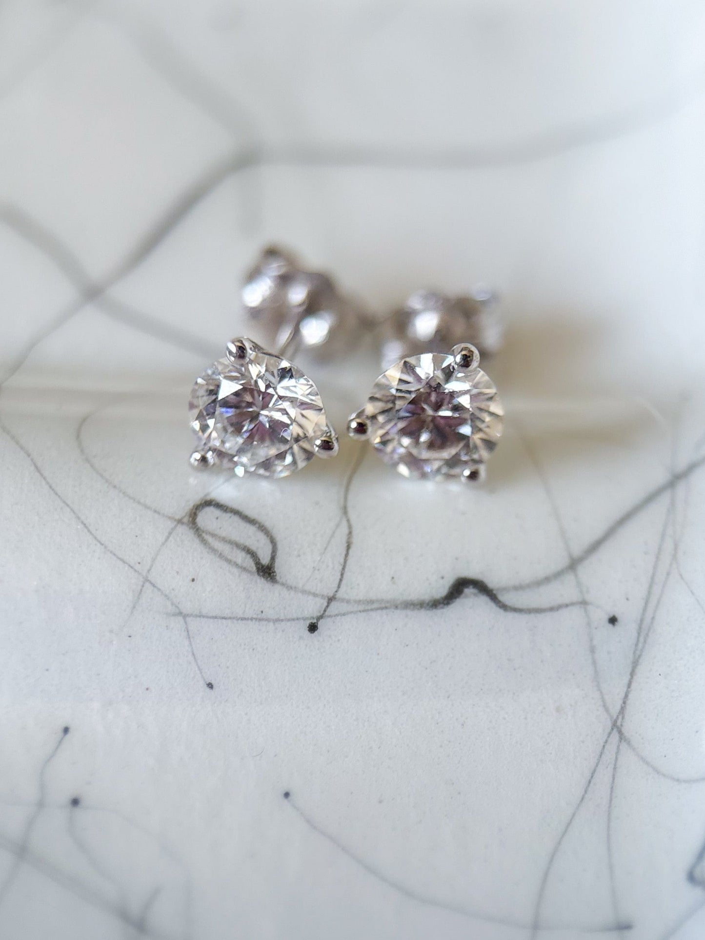 Lab Grown 1.05 Carat Total Weight Round Diamonds 14k White Gold Stud Earrings