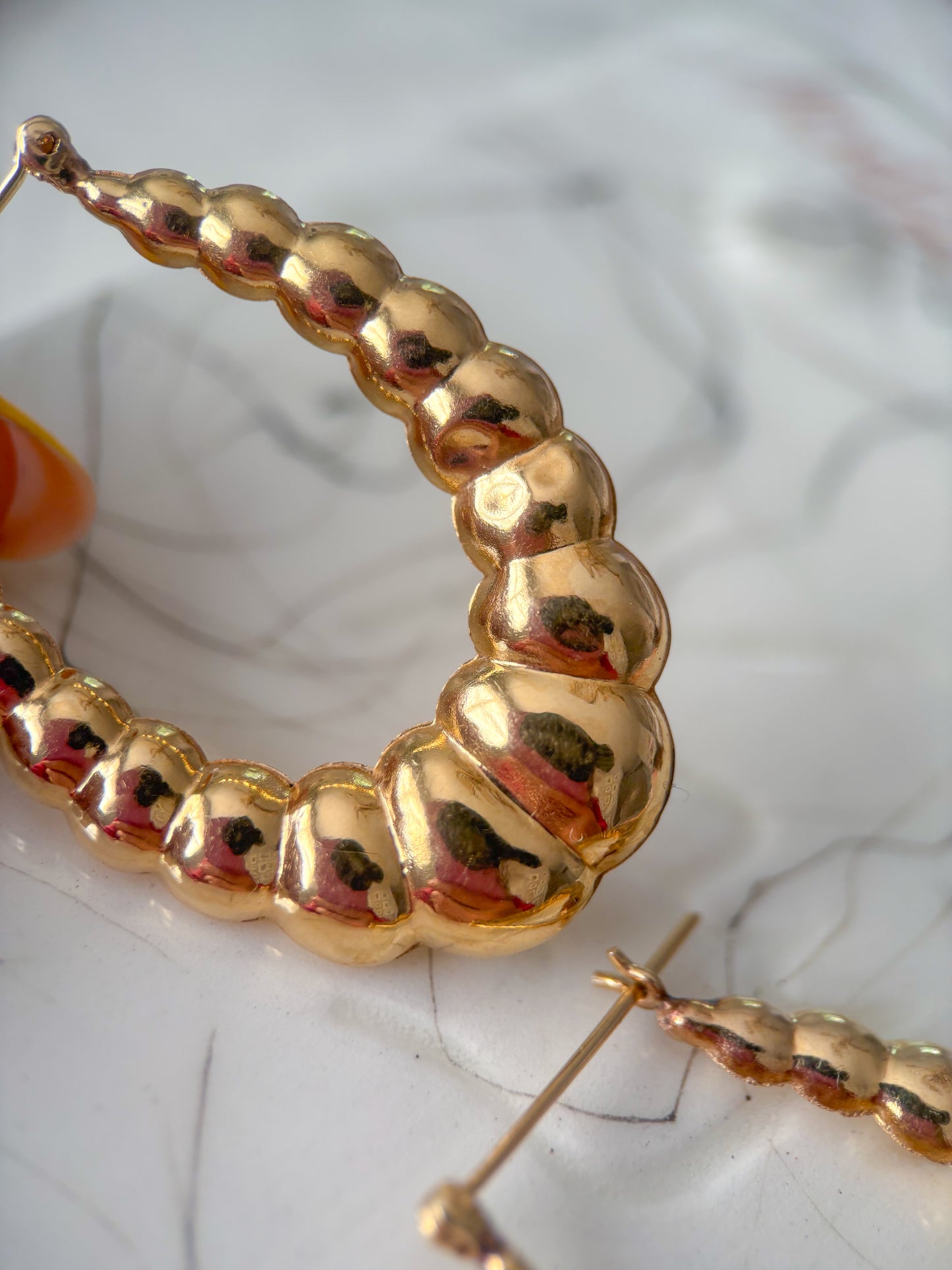 Vintage 14k Yellow Gold Large Scalloped Hoop Earrings