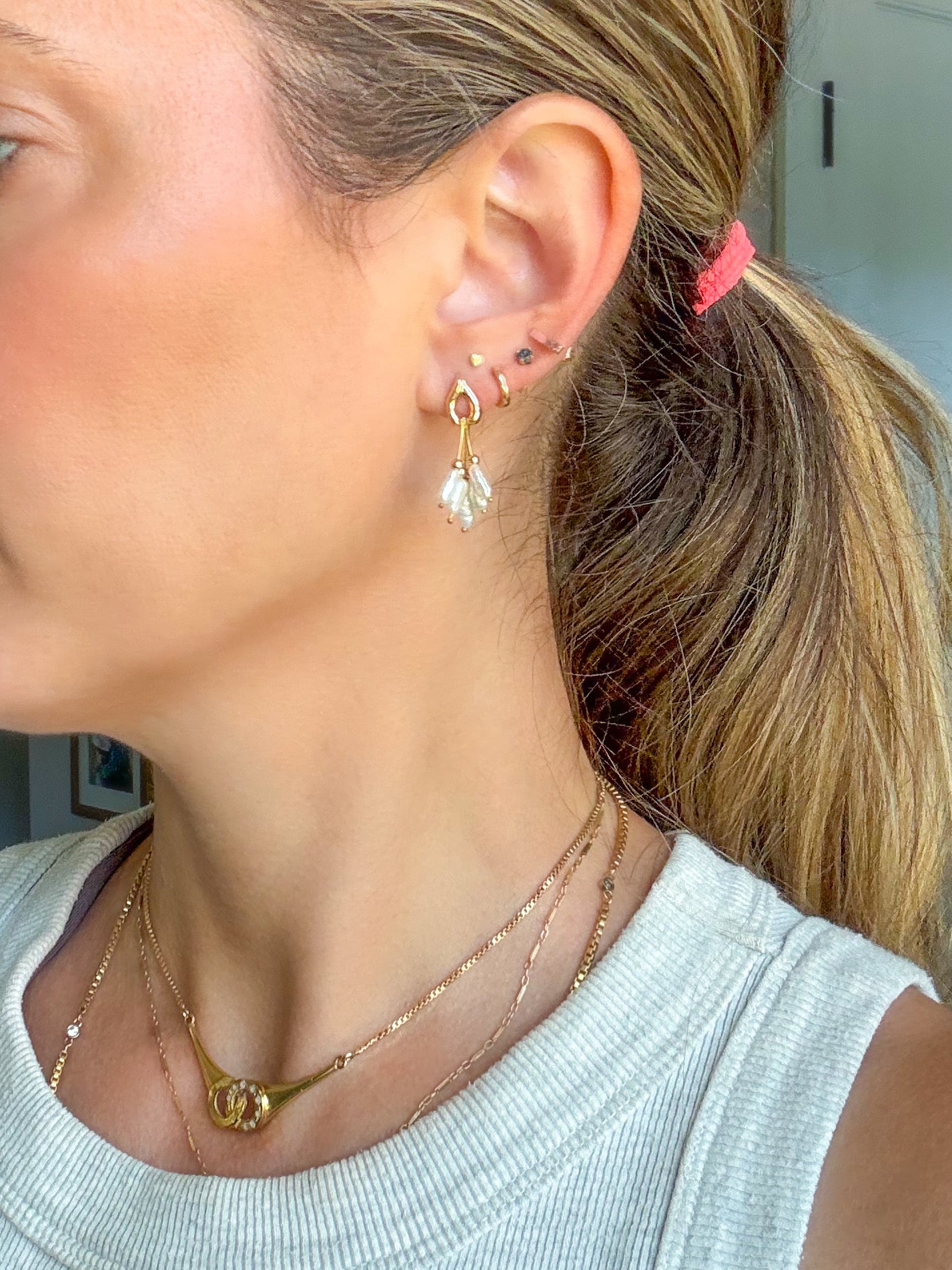 Vintage Pearl Dangle 14k Yellow Gold Earrings