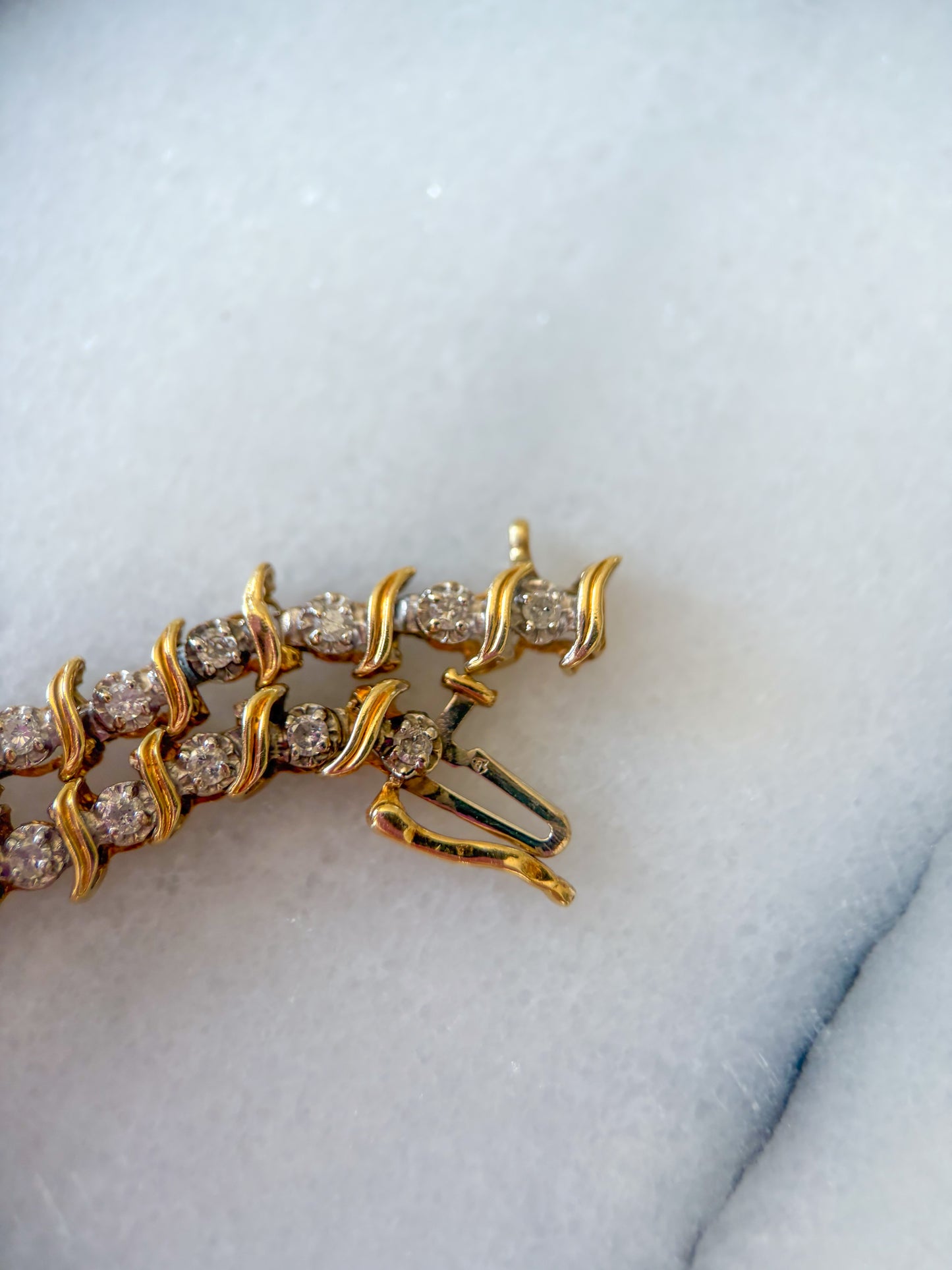 Vintage Natural Diamond 10k Yellow Gold 7 3/4 Inch Tennis Bracelet