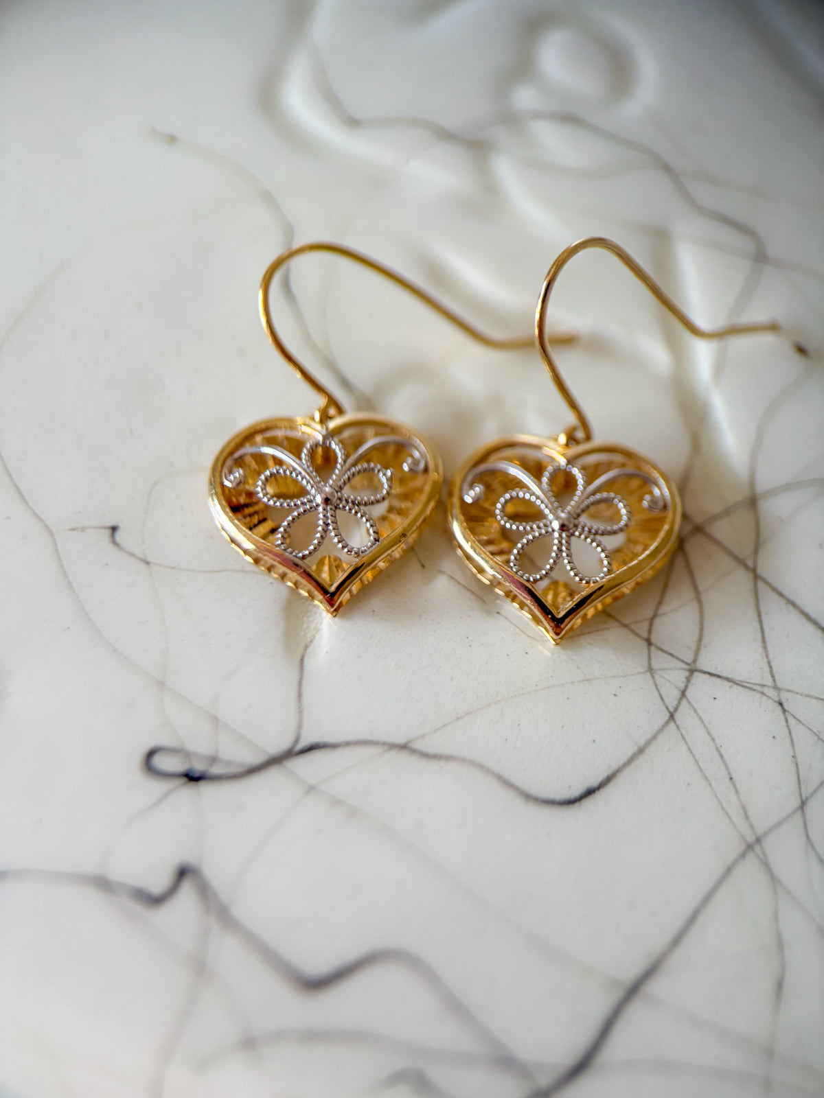 Vintage Dangle Heart 14k Yellow and White Gold Two Toned Earrings