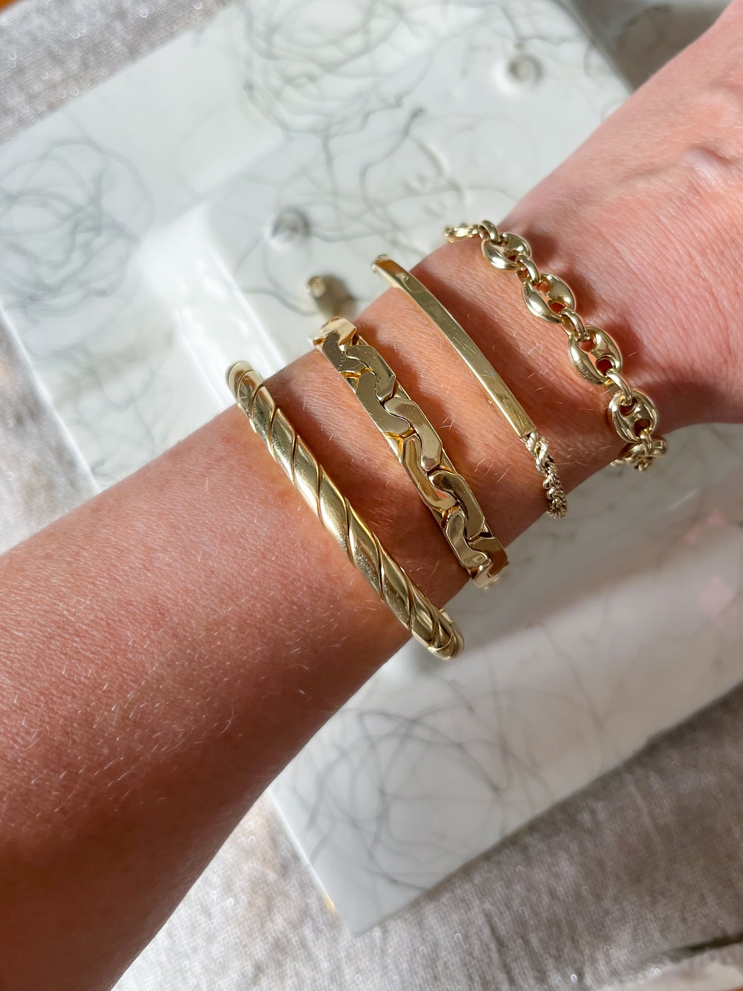 Vintage Solid Cobra Link 14k Yellow Gold 7 Inch Bracelet, circa 1970s