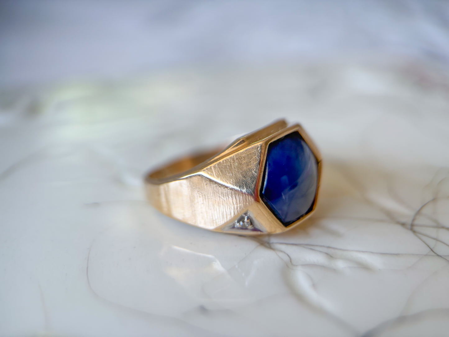 Vintage Natural Star Sapphire and Diamond 14k Yellow Gold Ring