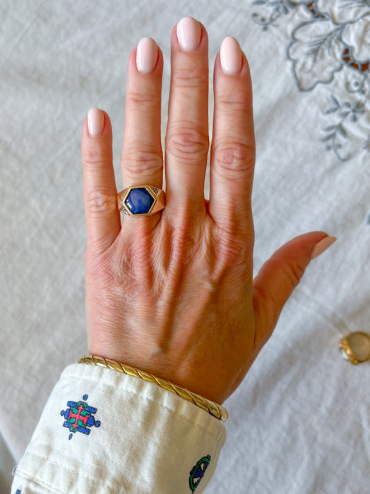 Vintage Natural Star Sapphire and Diamond 14k Yellow Gold Ring
