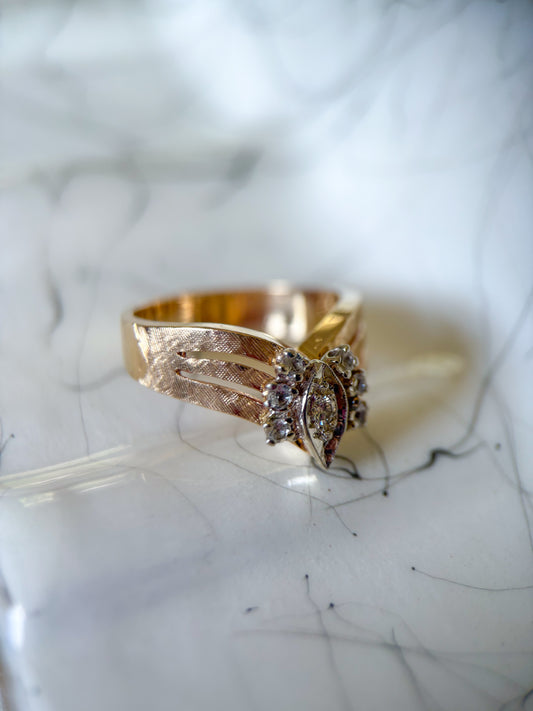 Vintage Natural Diamond 14k Yellow Gold Ring