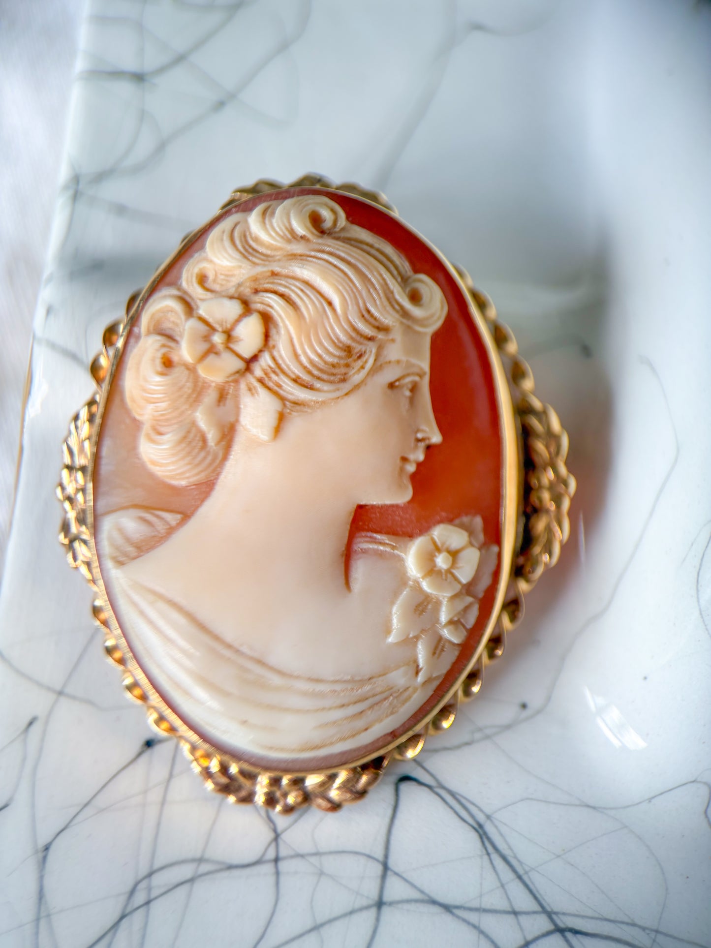 Various Vintage 14k Yellow Gold Cameo Brooches