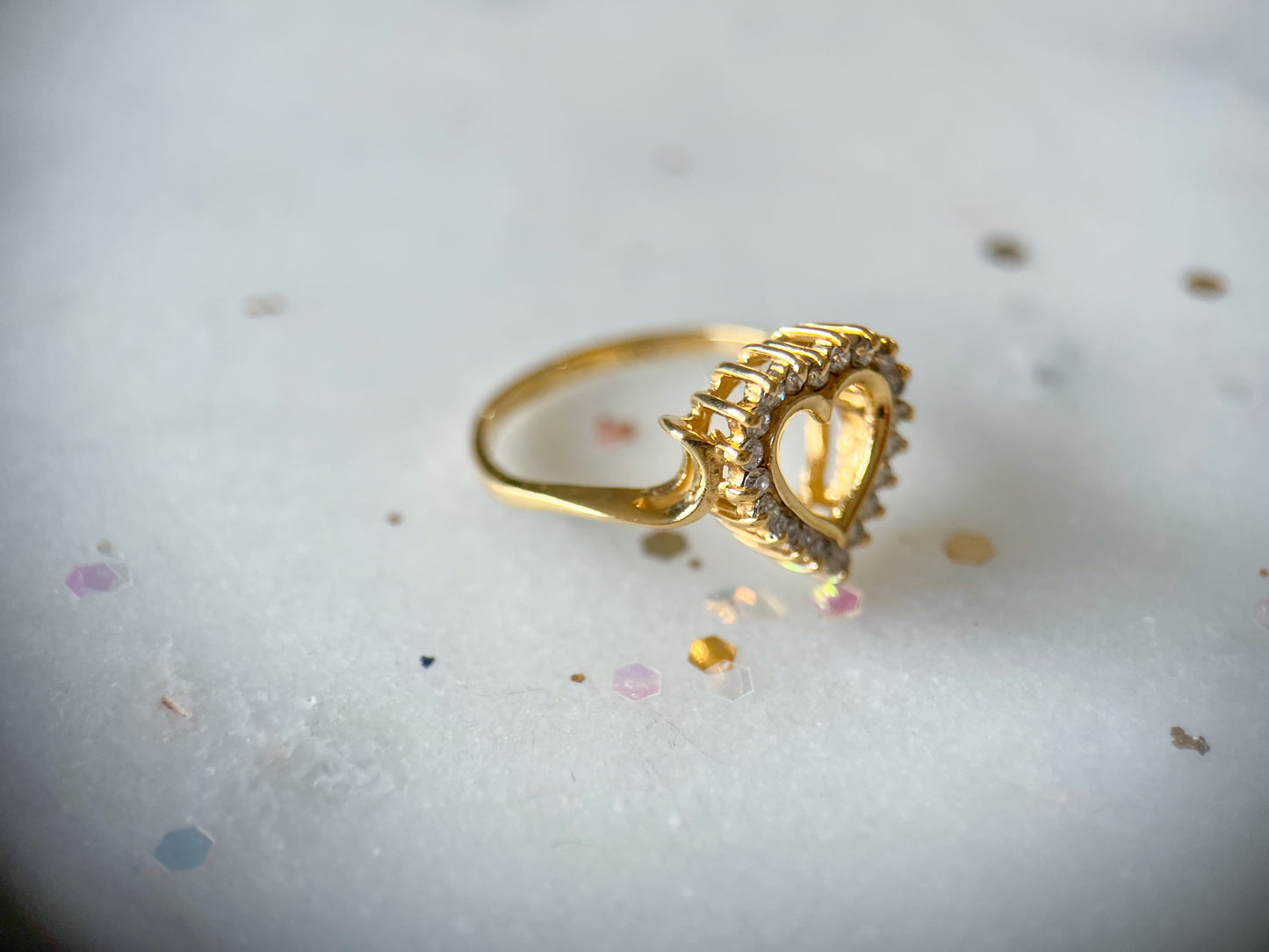 Vintage Natural Diamond 14k Yellow Gold Open Heart Ring