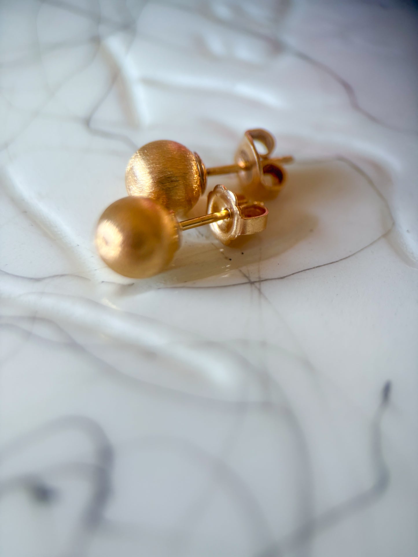 Vintage Matte Ball 14k Yellow Gold Stud Earrings