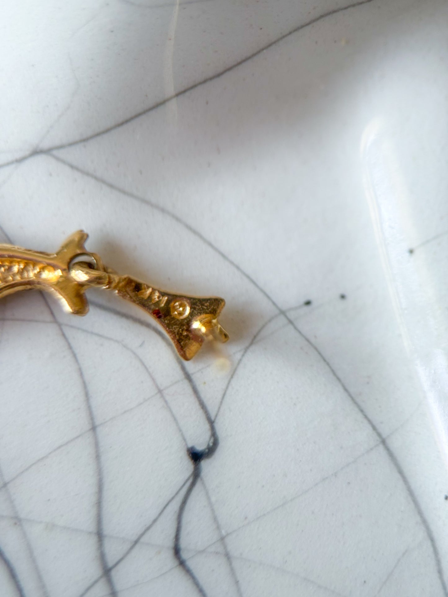 Vintage Dolphin 14k Yellow Gold Drop Earrings