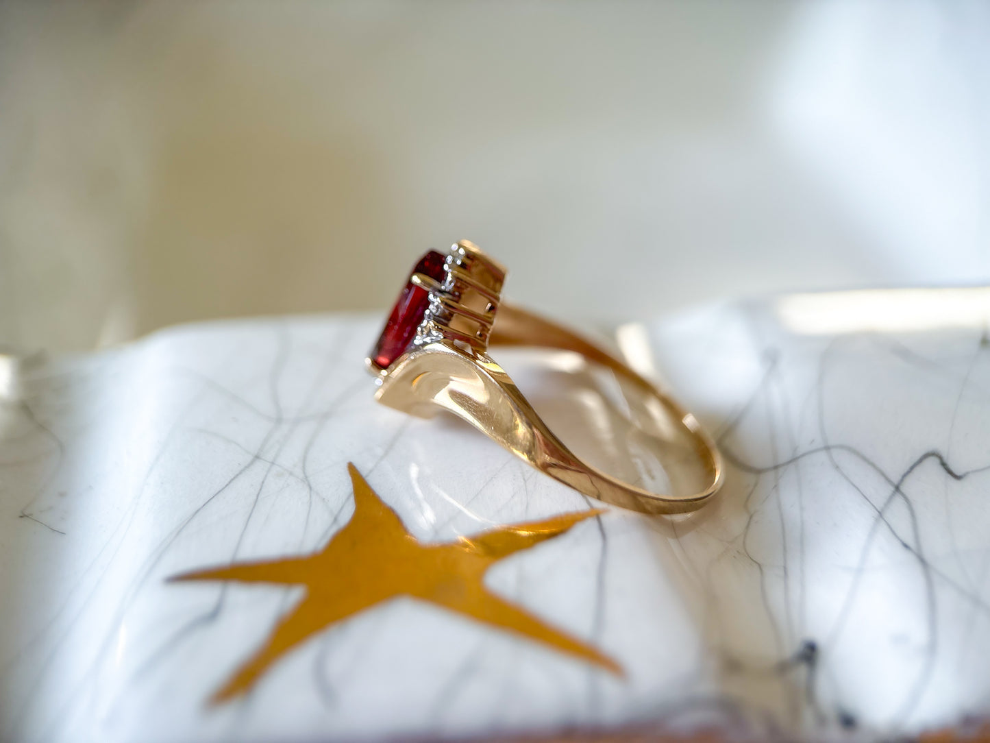 Vintage Marquise Synthetic Garnet 10k Yellow Gold Ring