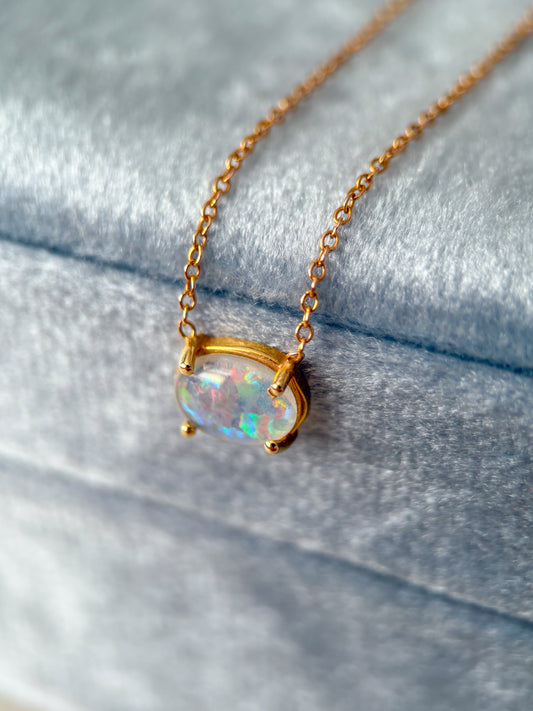 Vintage Opal 14k Yellow Gold Charm and 16 Inch Chain