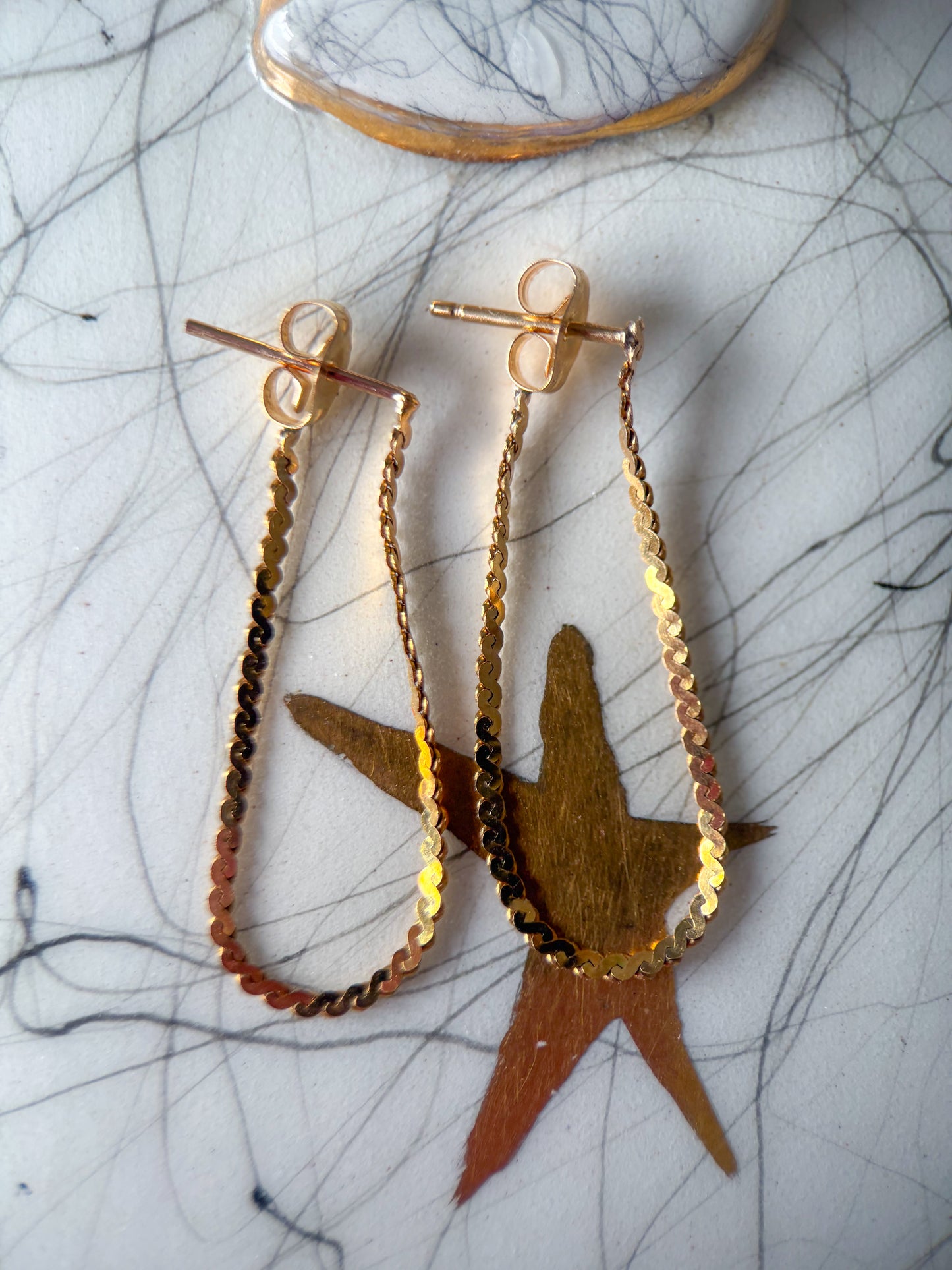 Vintage Serpentine Chain 14k Yellow Gold Dangle Earrings