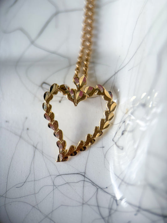 Vintage Decorative Open Heart 14k Yellow Gold Charm