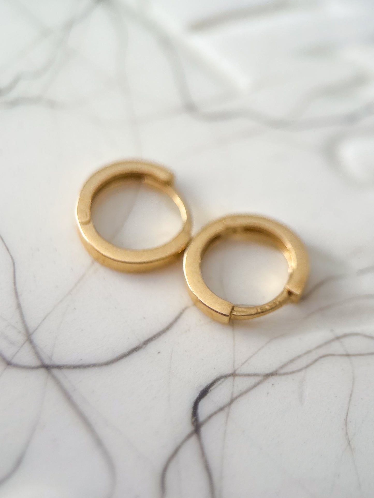 Vintage Medium 14k Yellow Gold Huggies