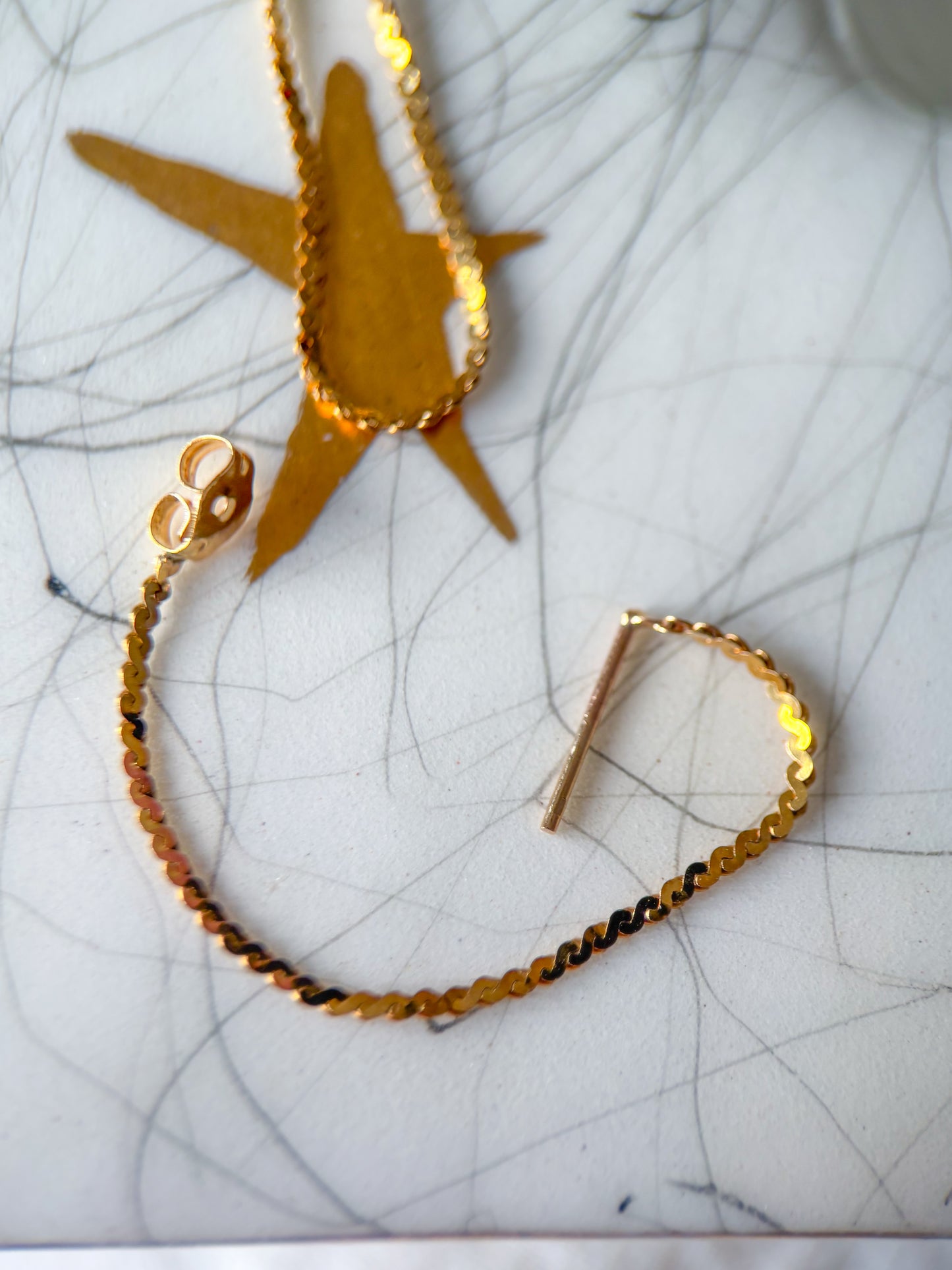 Vintage Serpentine Chain 14k Yellow Gold Dangle Earrings
