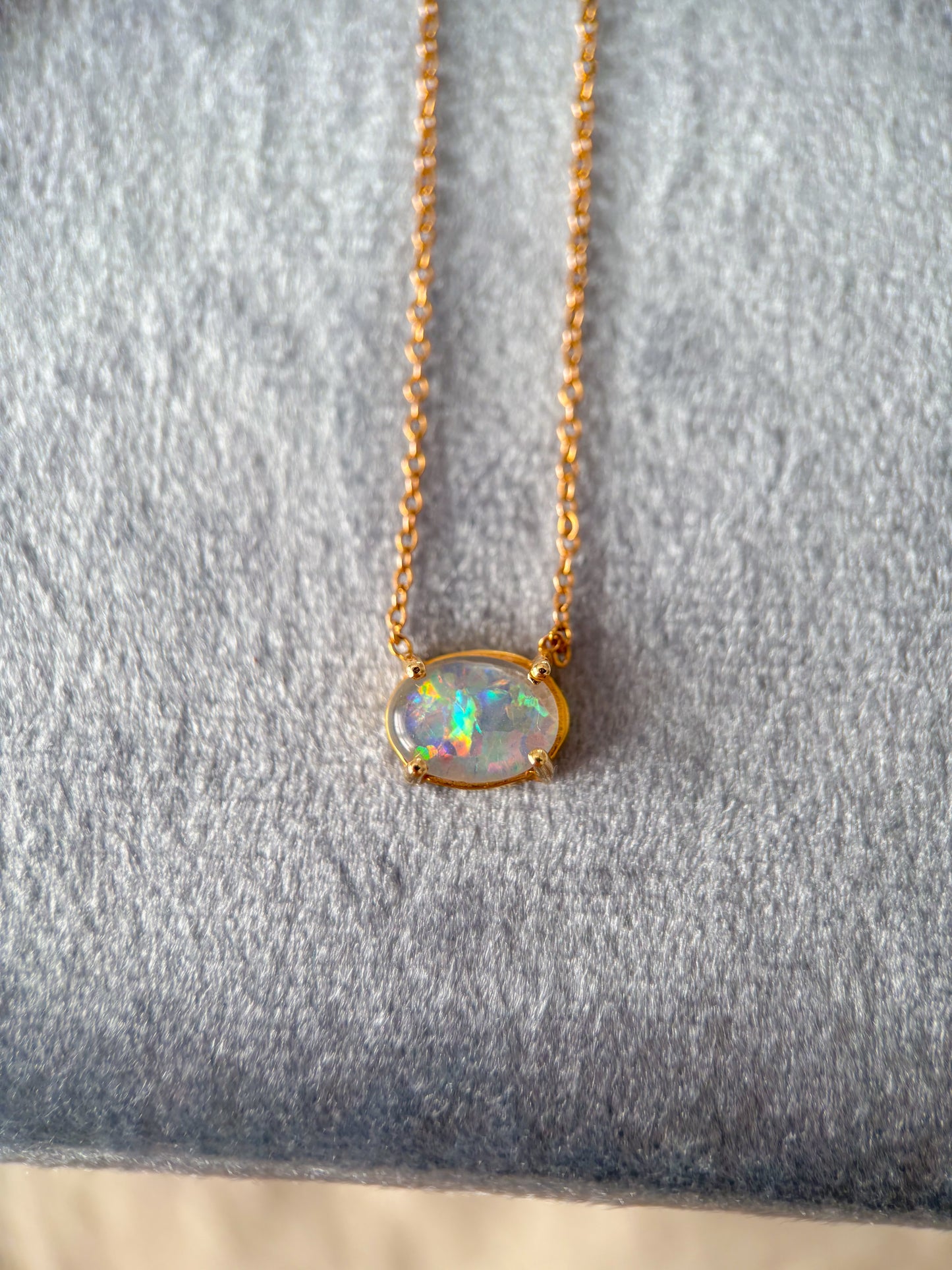 Vintage Opal 14k Yellow Gold Charm and 16 Inch Chain