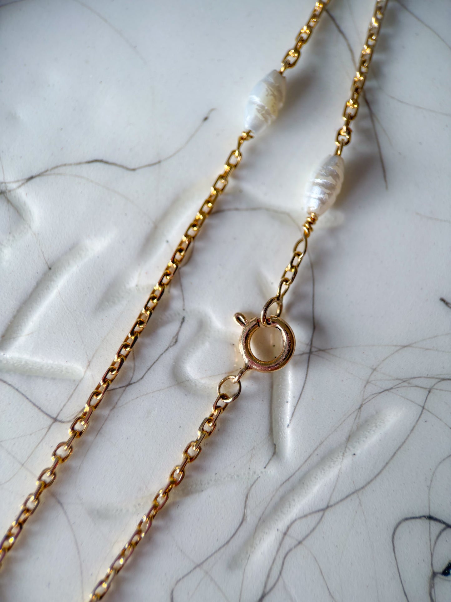 Vintage Natural Pearl 14k Yellow Gold 23 Inch Chain Necklace