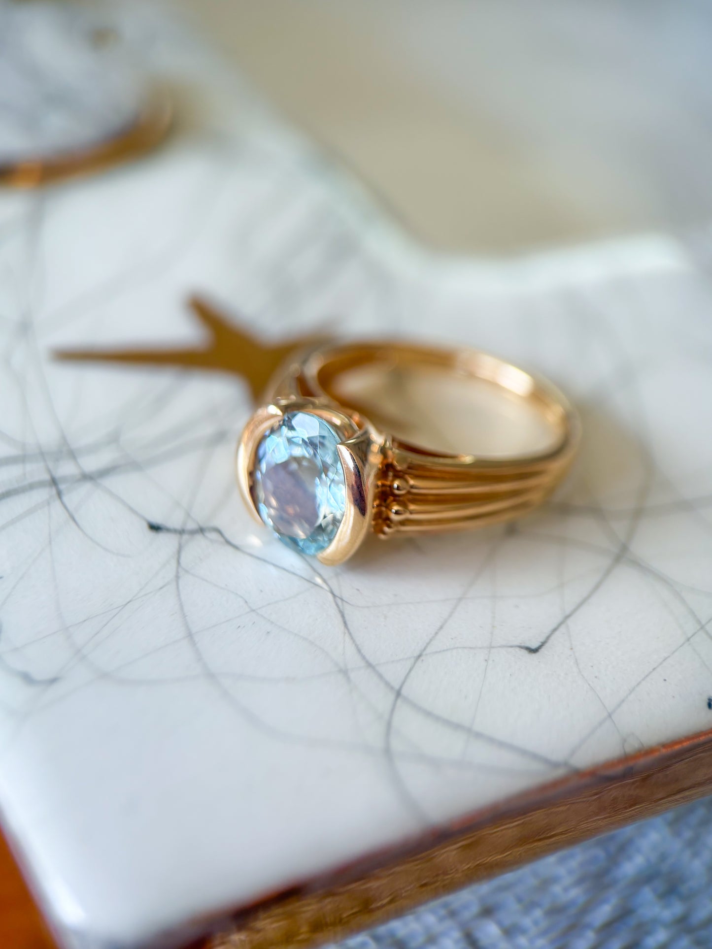 Vintage Synthetic Aquamarine 14k Yellow Gold Ring