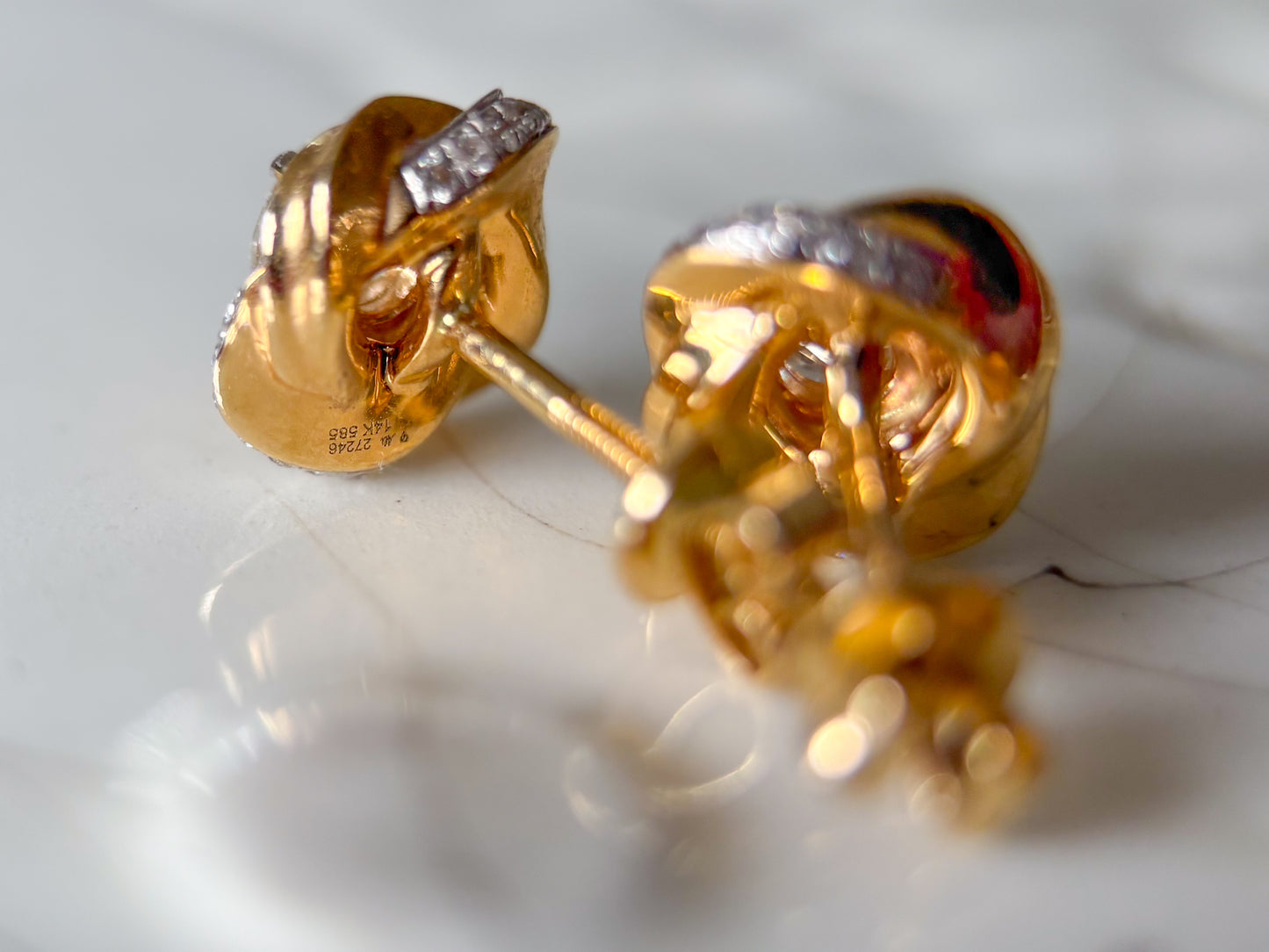 Natural Diamond 14k Yellow Gold Knot Stud Earrings