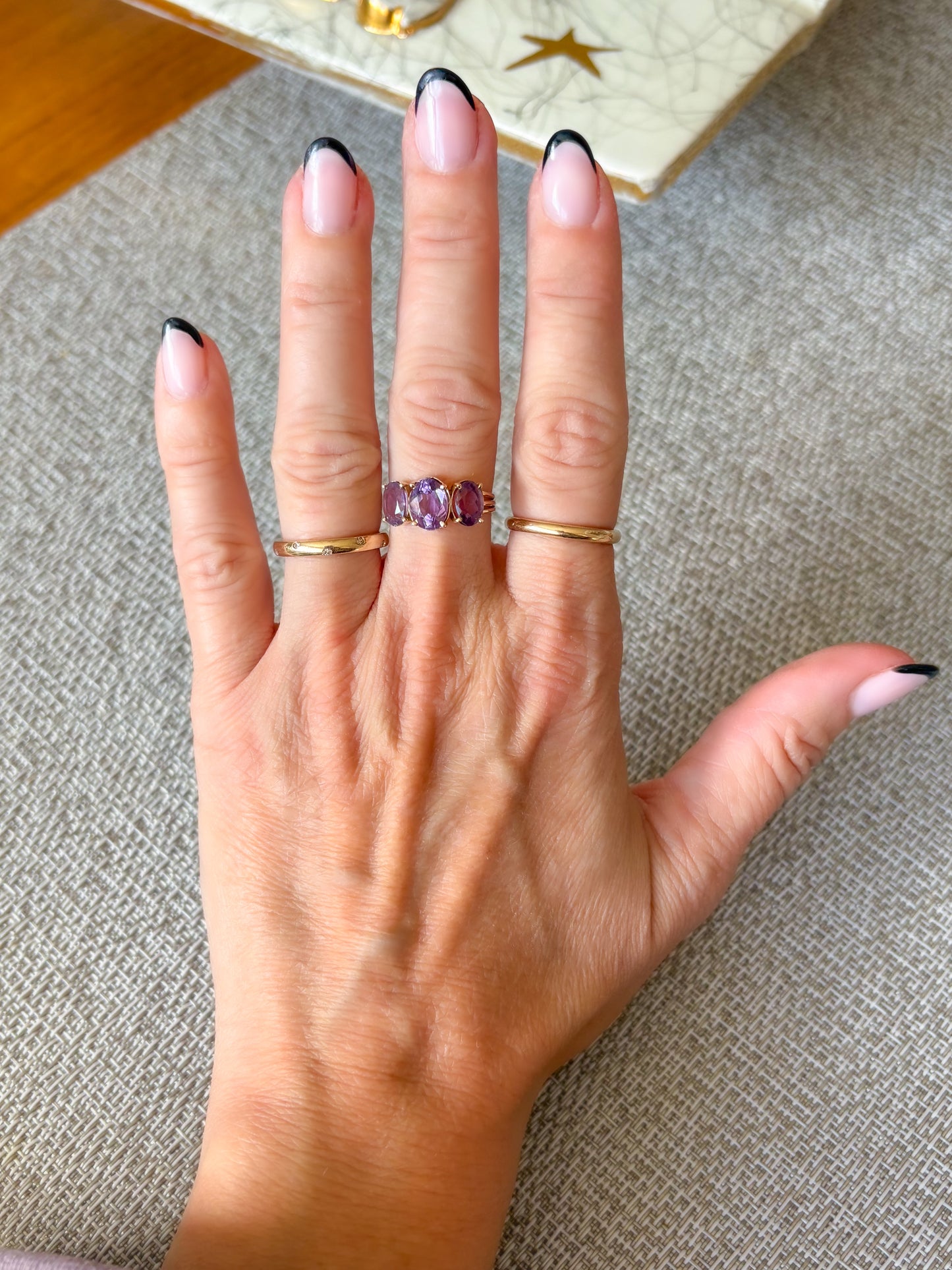 Vintage Amethyst 3 Stone 14k Yellow Gold Ring