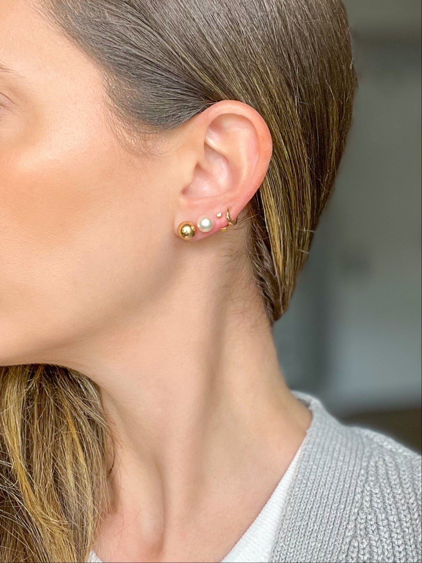 Vintage Ball Stud Earrings in Pearl and Solid 14k Yellow Gold