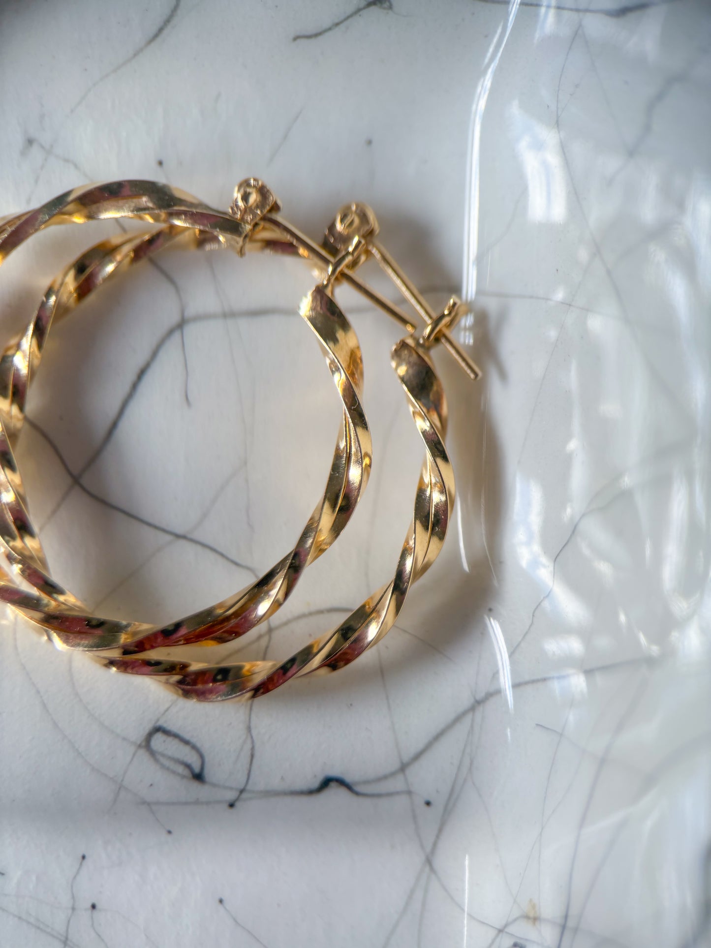 Vintage Thin Twist 14k Yellow Gold Hoop Earrings