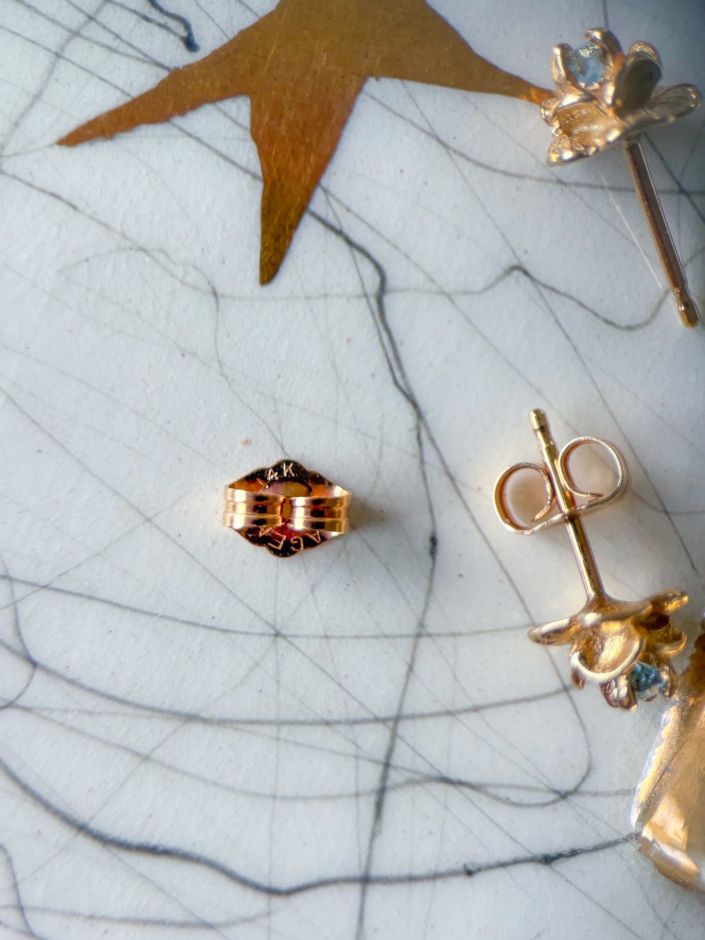 Vintage Rose Studs with Natural Aquamarine 14k Yellow Gold Earrings