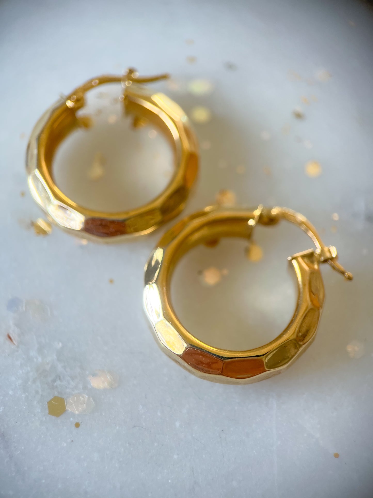 Vintage Chunky 14k Yellow Gold Hoop Earrings