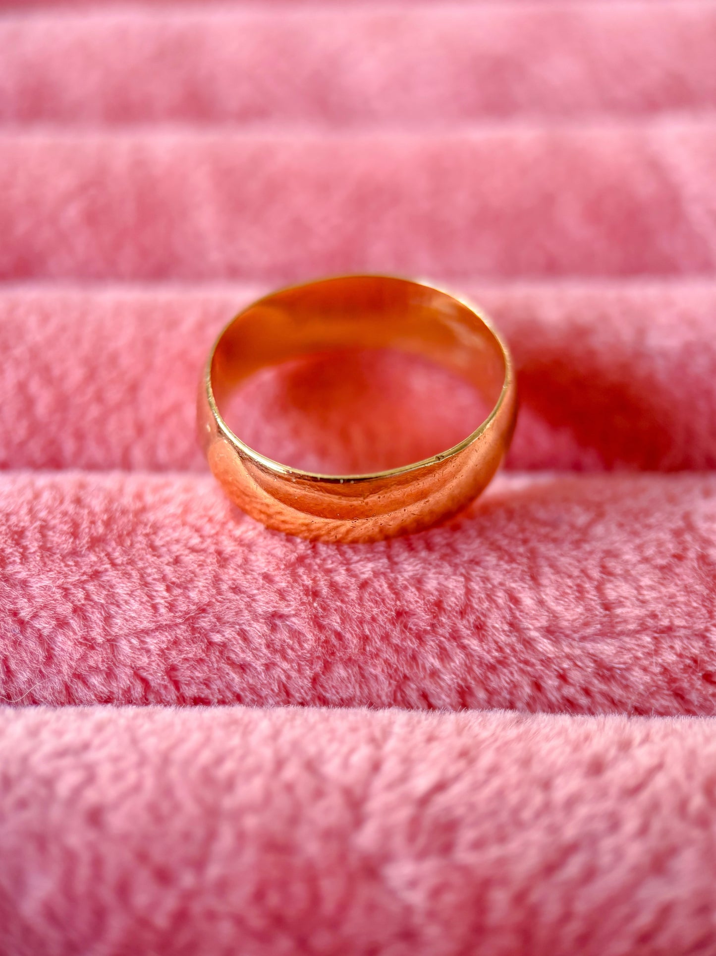 Vintage Thick 14k Yellow Gold Band Ring, Size 4 1/4