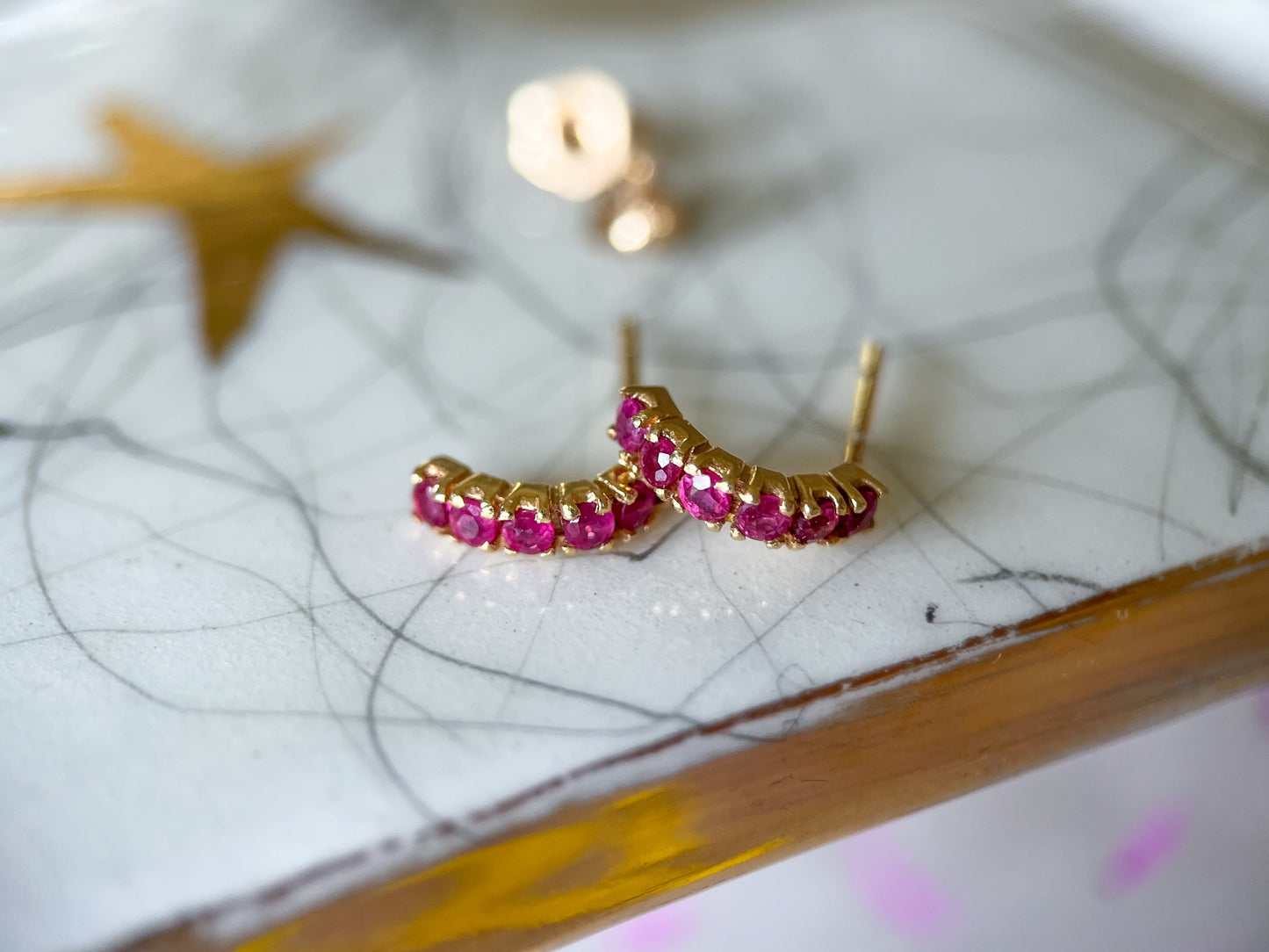 Vintage Half Hoop Natural Ruby 14k Yellow Gold Stud Earrings