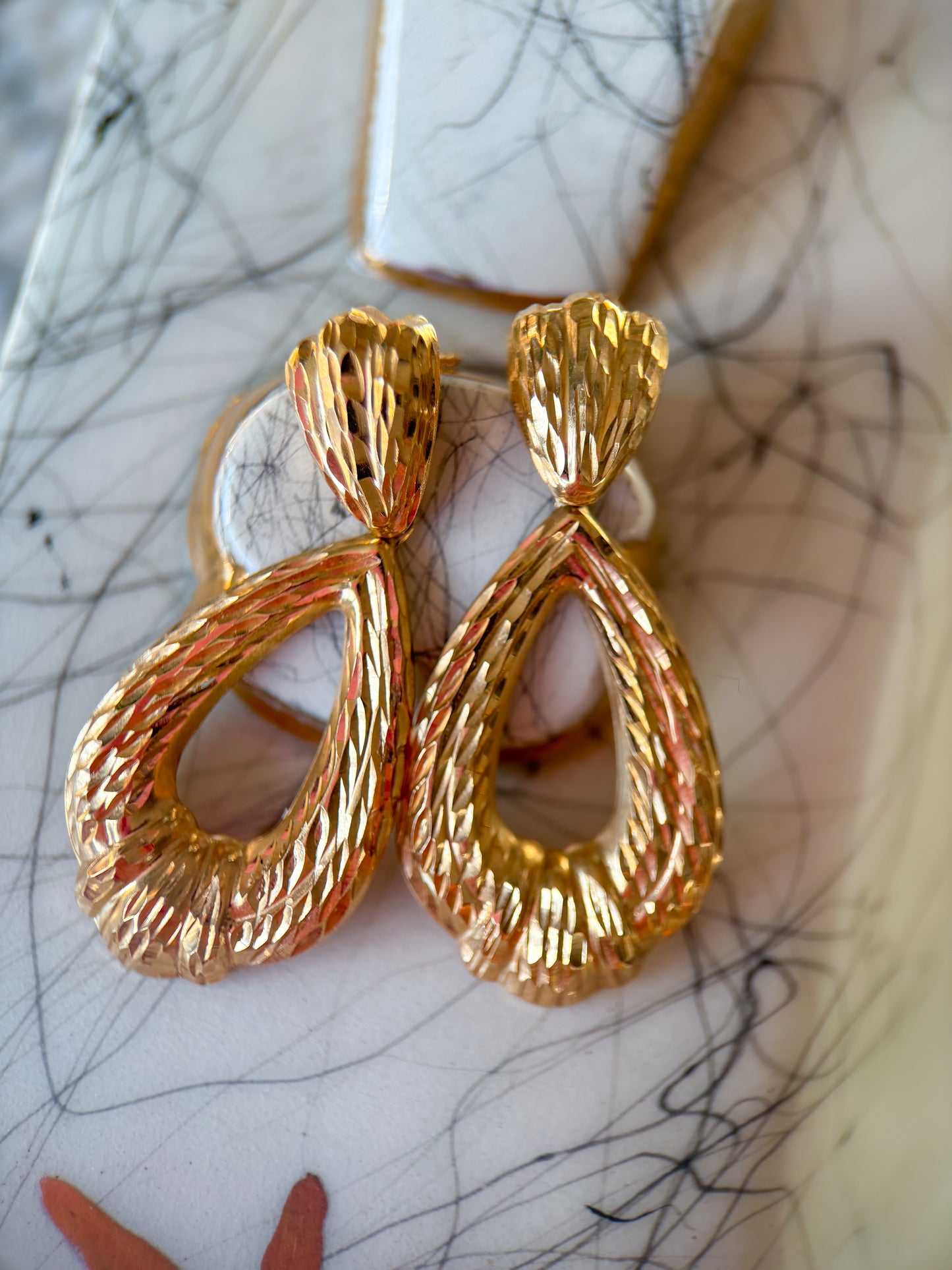 Vintage 14k Yellow Gold Dangle Drop Earrings