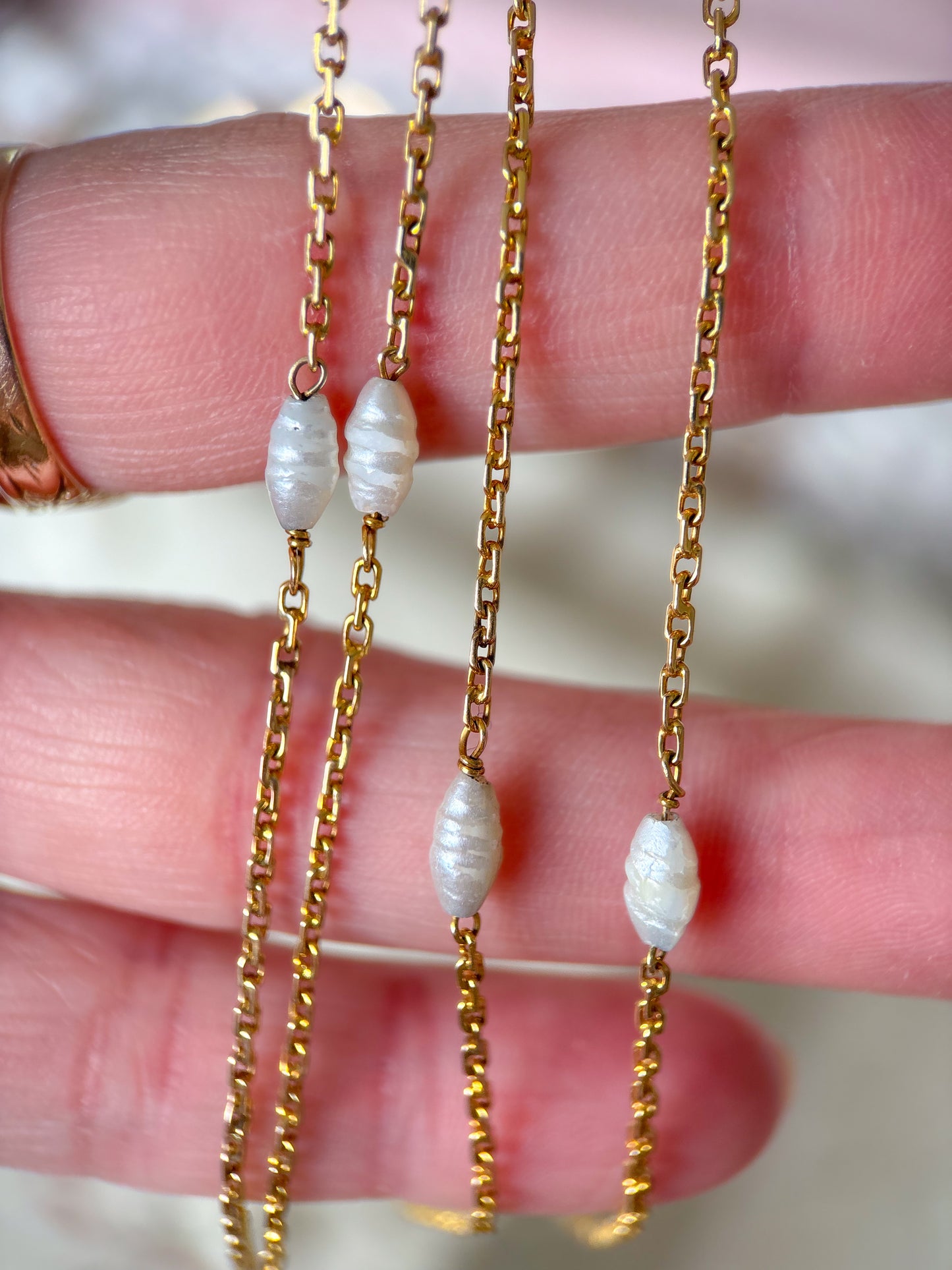 Vintage Natural Pearl 14k Yellow Gold 23 Inch Chain Necklace