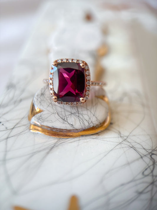 Vintage 14k Rose Gold Natural Rhodolite and Diamond Ring