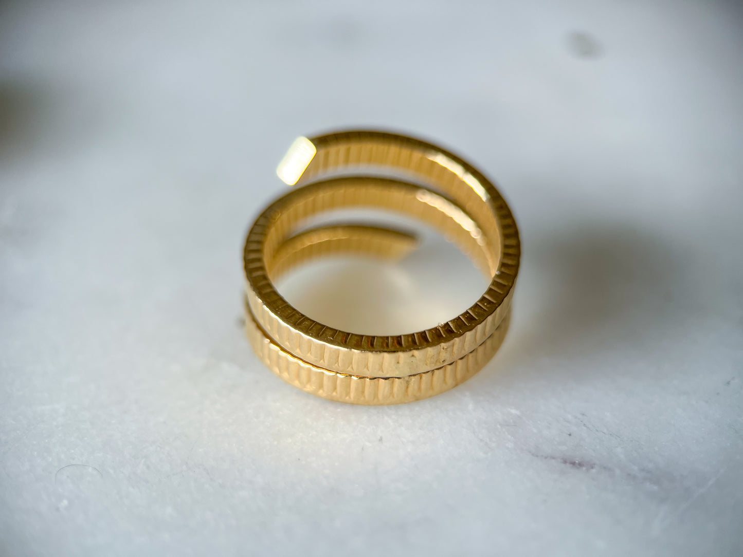 Vintage 14k Yellow Gold Ribbon Ring