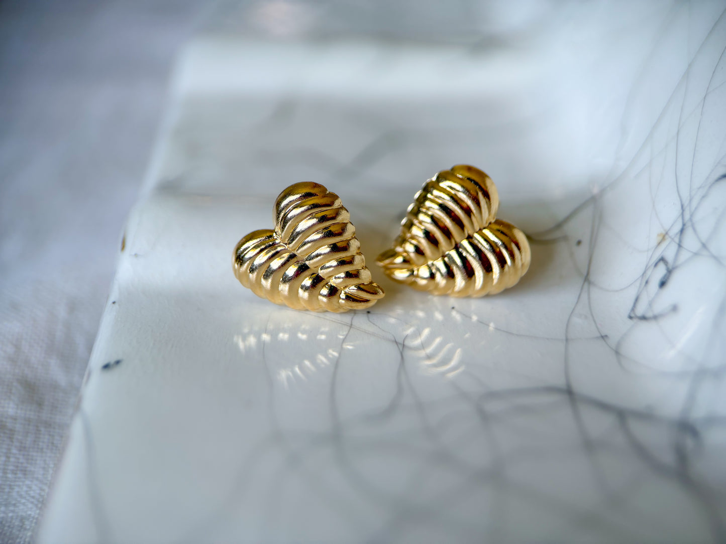 Vintage Heart Shaped 14k Yellow Gold Stud Earrings