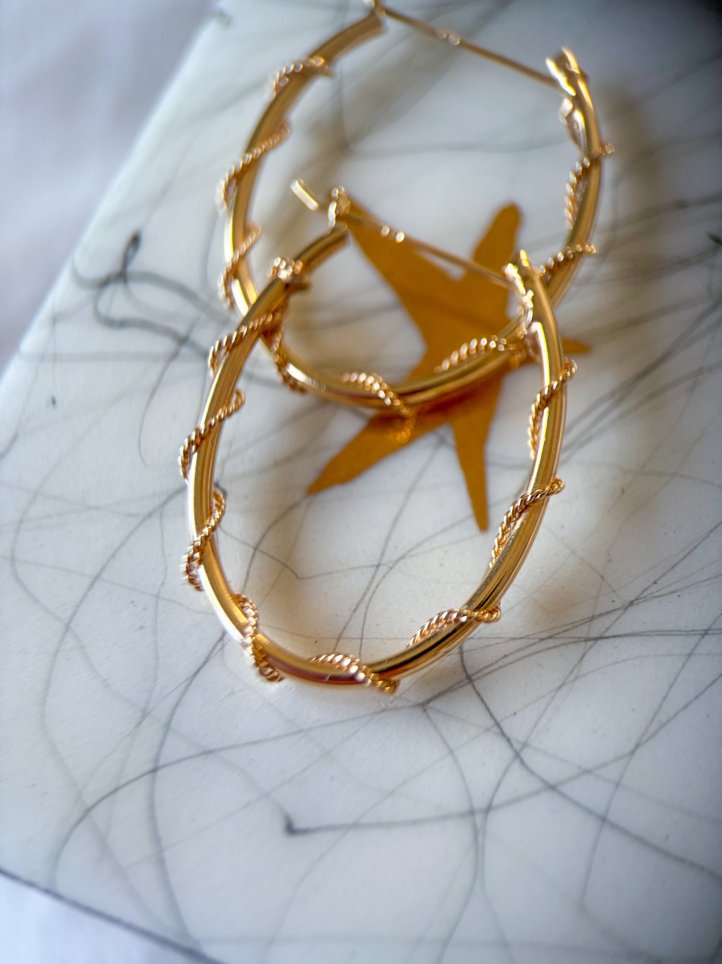 Vintage Thin Oval Hoop with Rope Detail 14k Yellow Gold Earrings