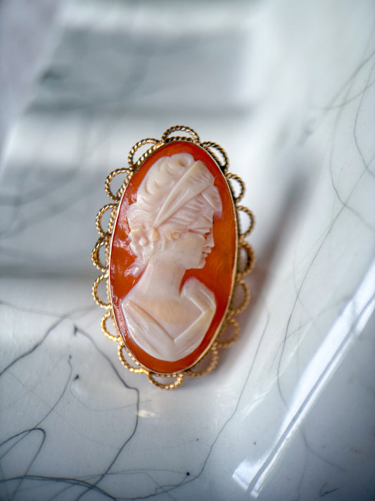 Vintage 14k Yellow Gold Cameo Ring